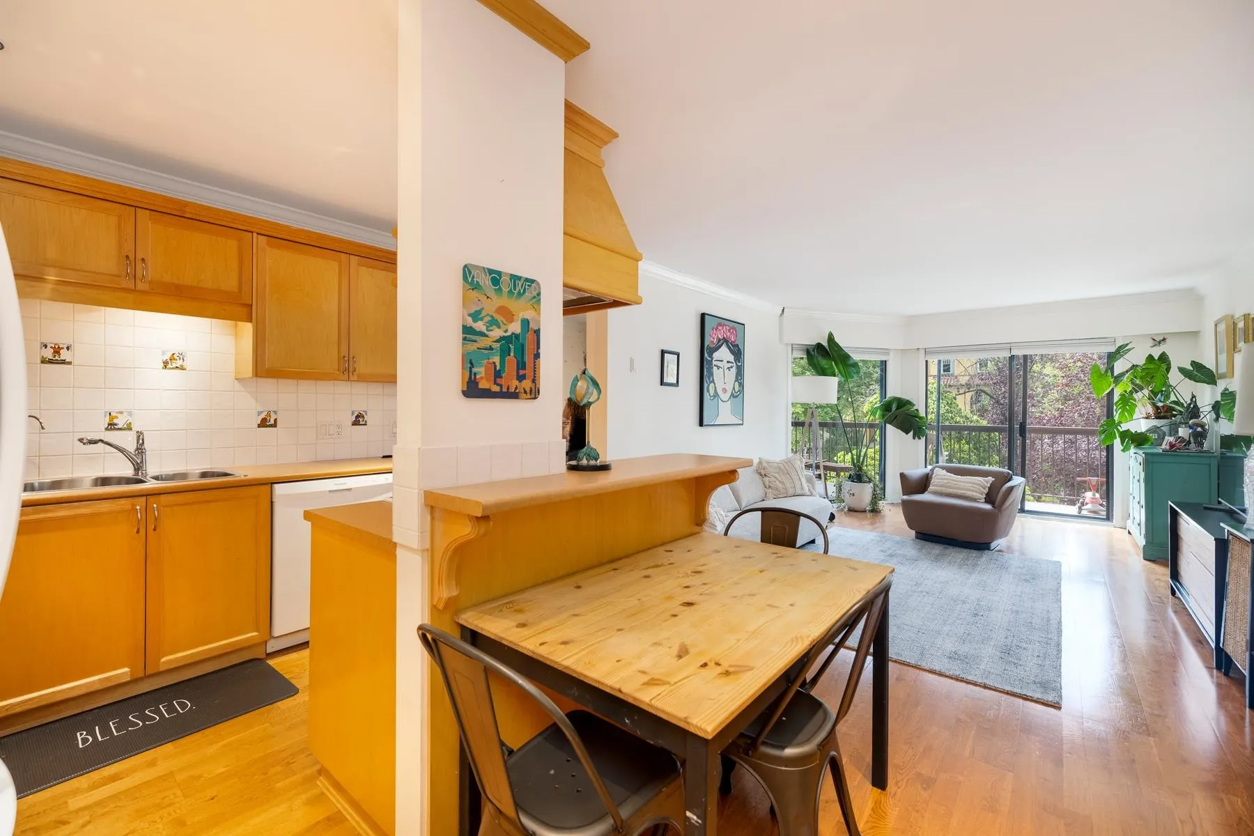 301 1235 W 15th Avenue