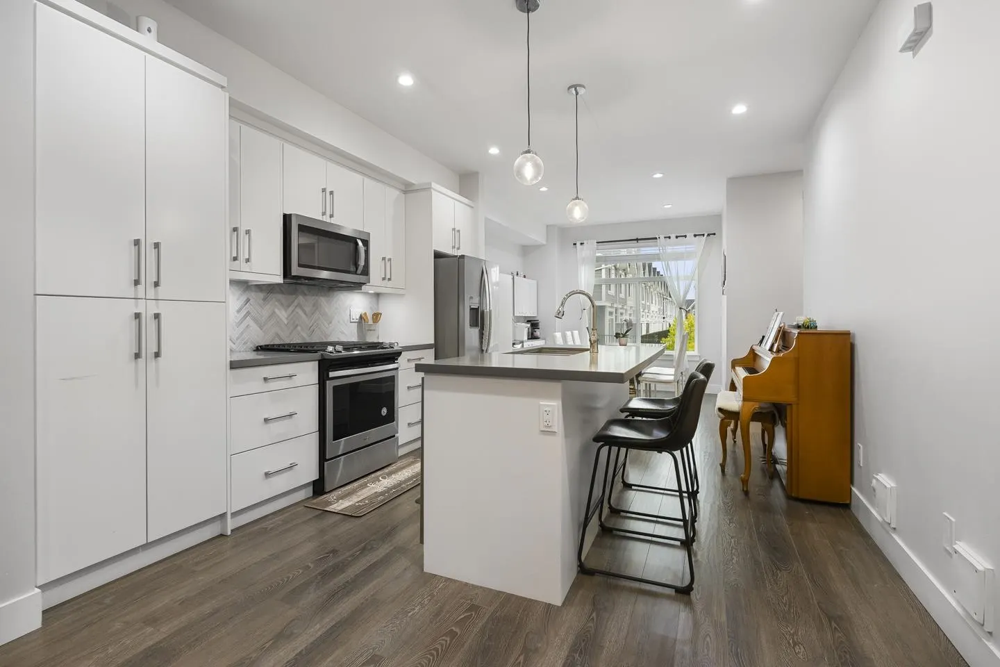 52 14541 Winter Crescent