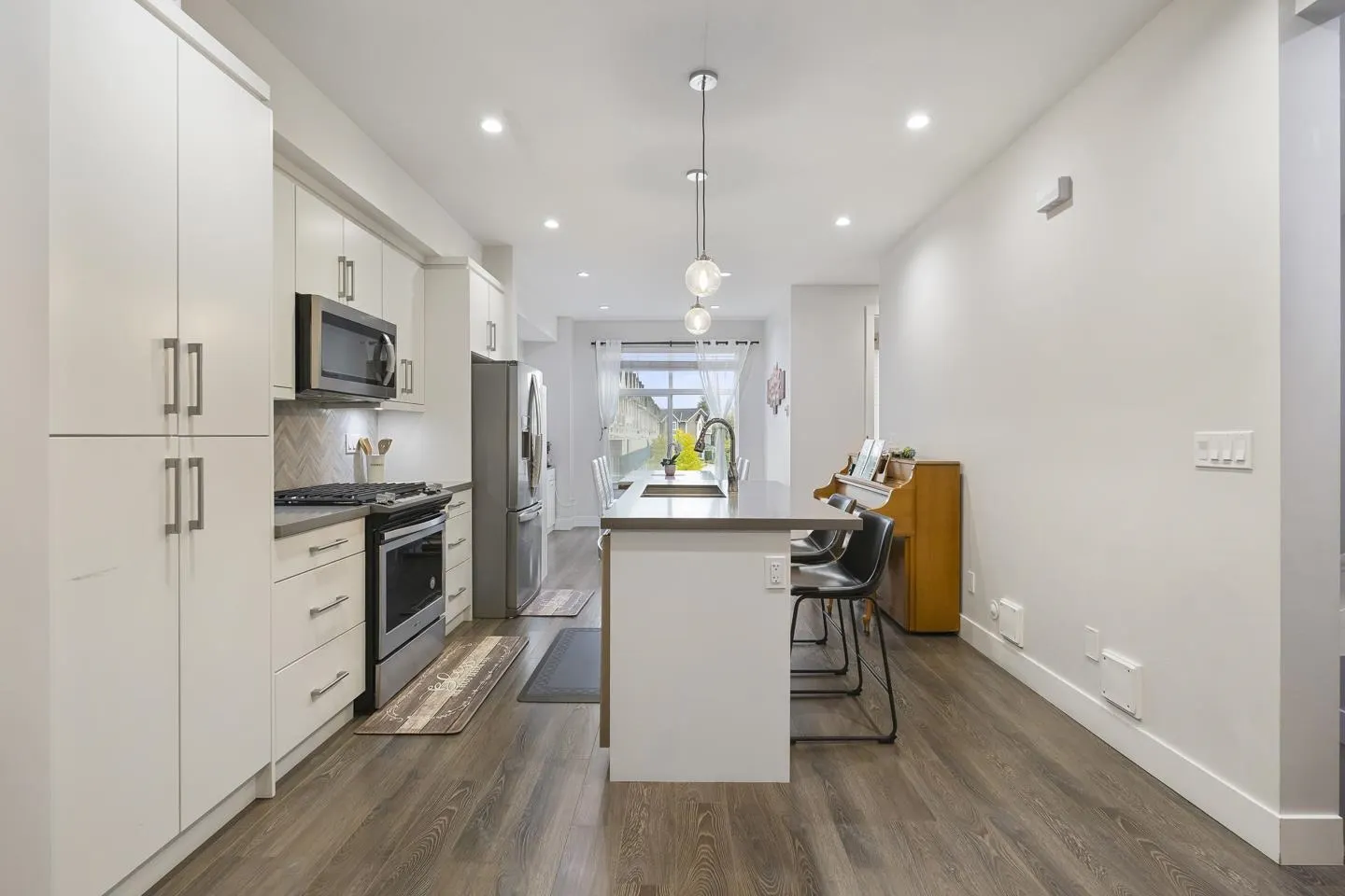 52 14541 Winter Crescent