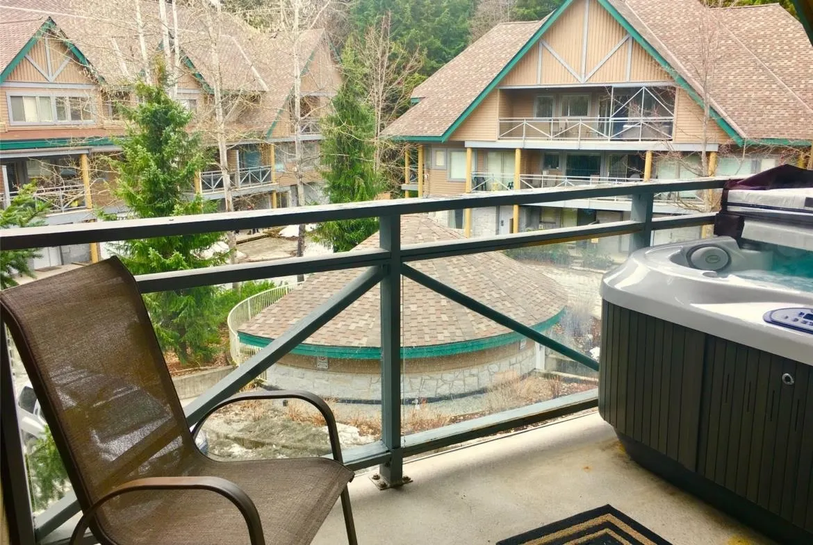 19 4375 Northlands Boulevard