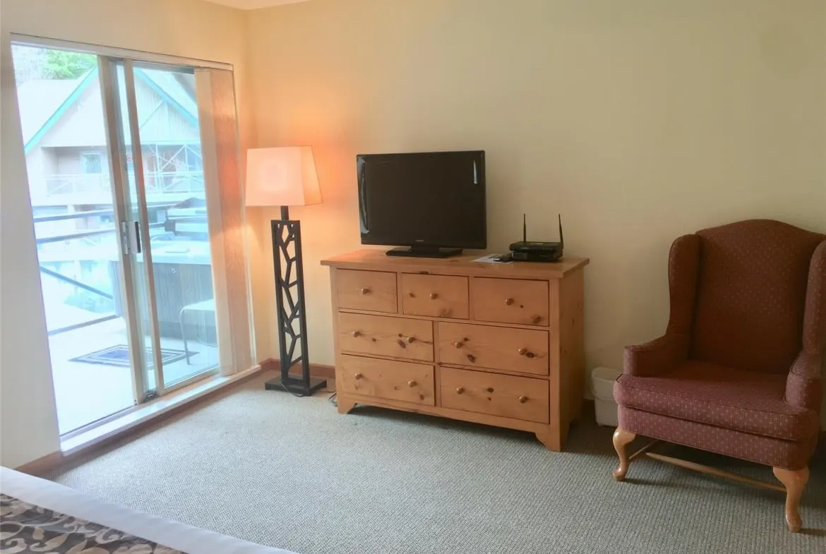 19 4375 Northlands Boulevard