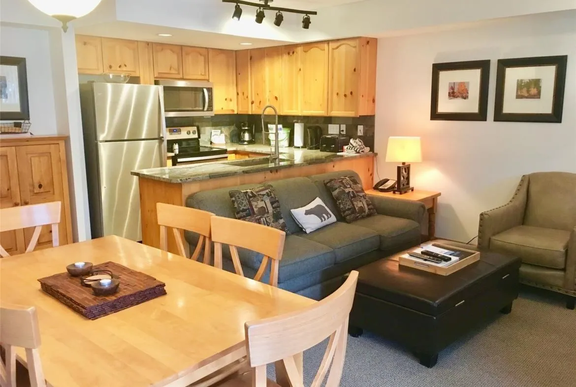 19 4375 Northlands Boulevard