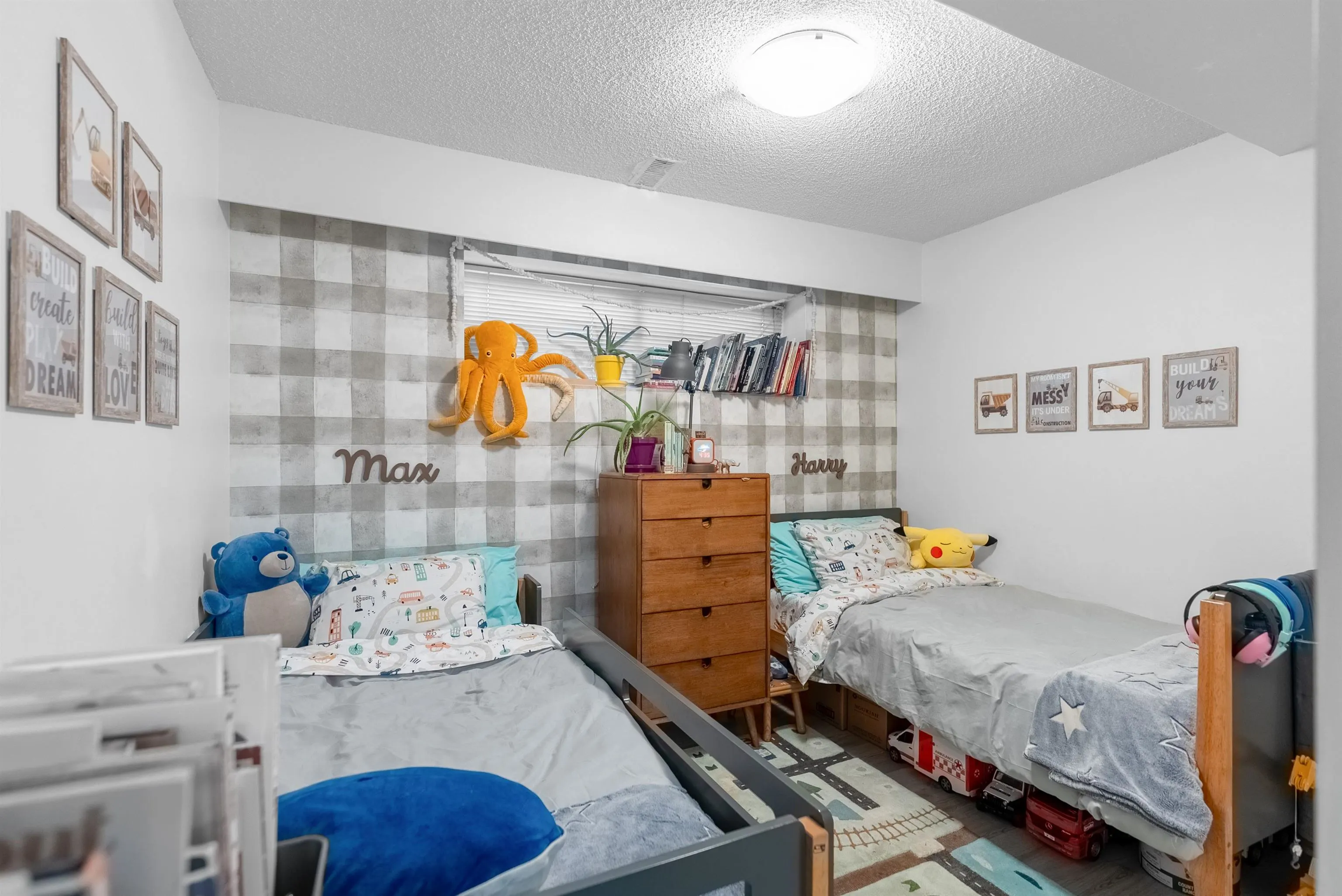 1286 Wellington Drive