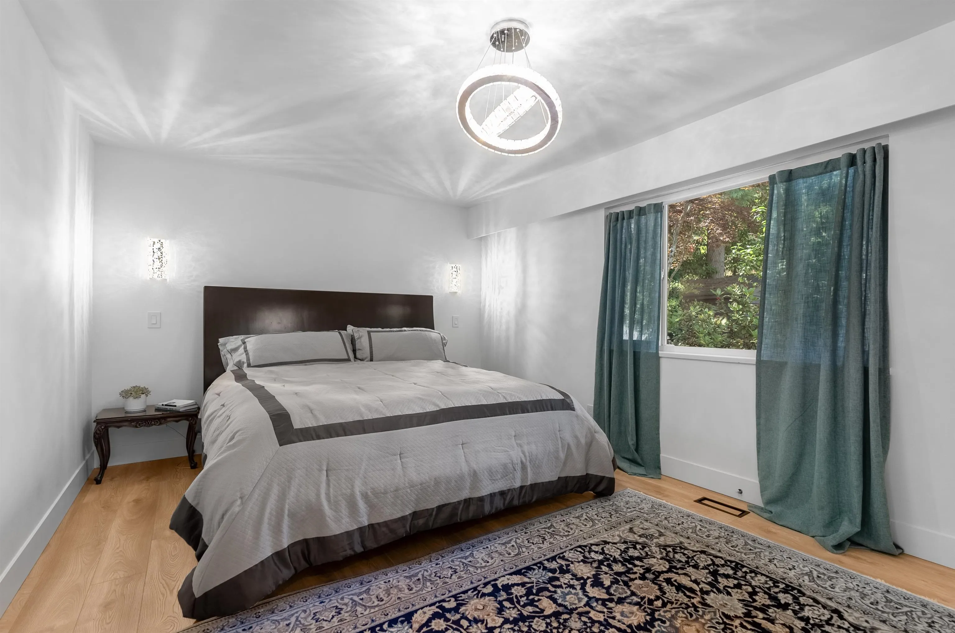 1286 Wellington Drive