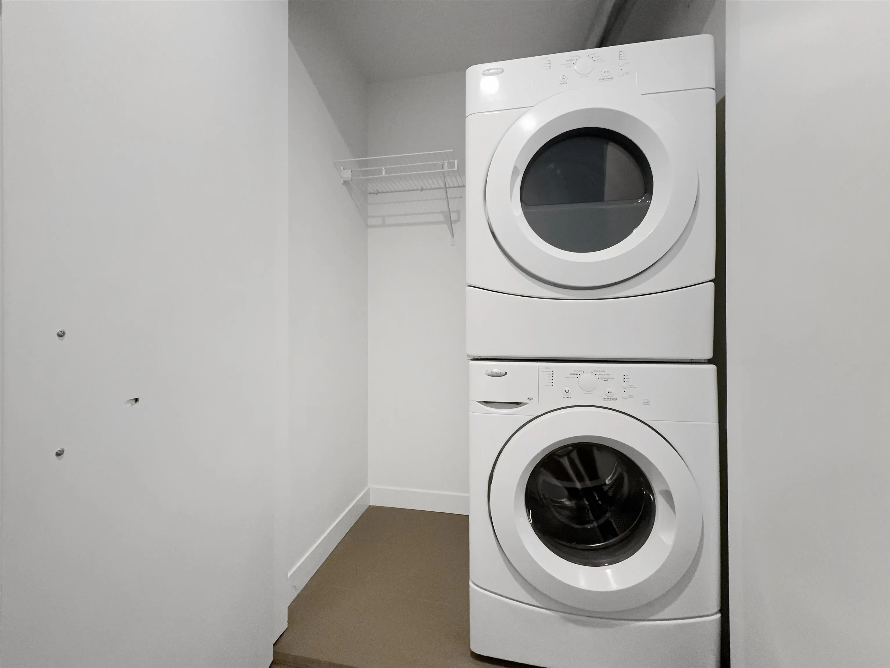 2XX 9080 University Crescent