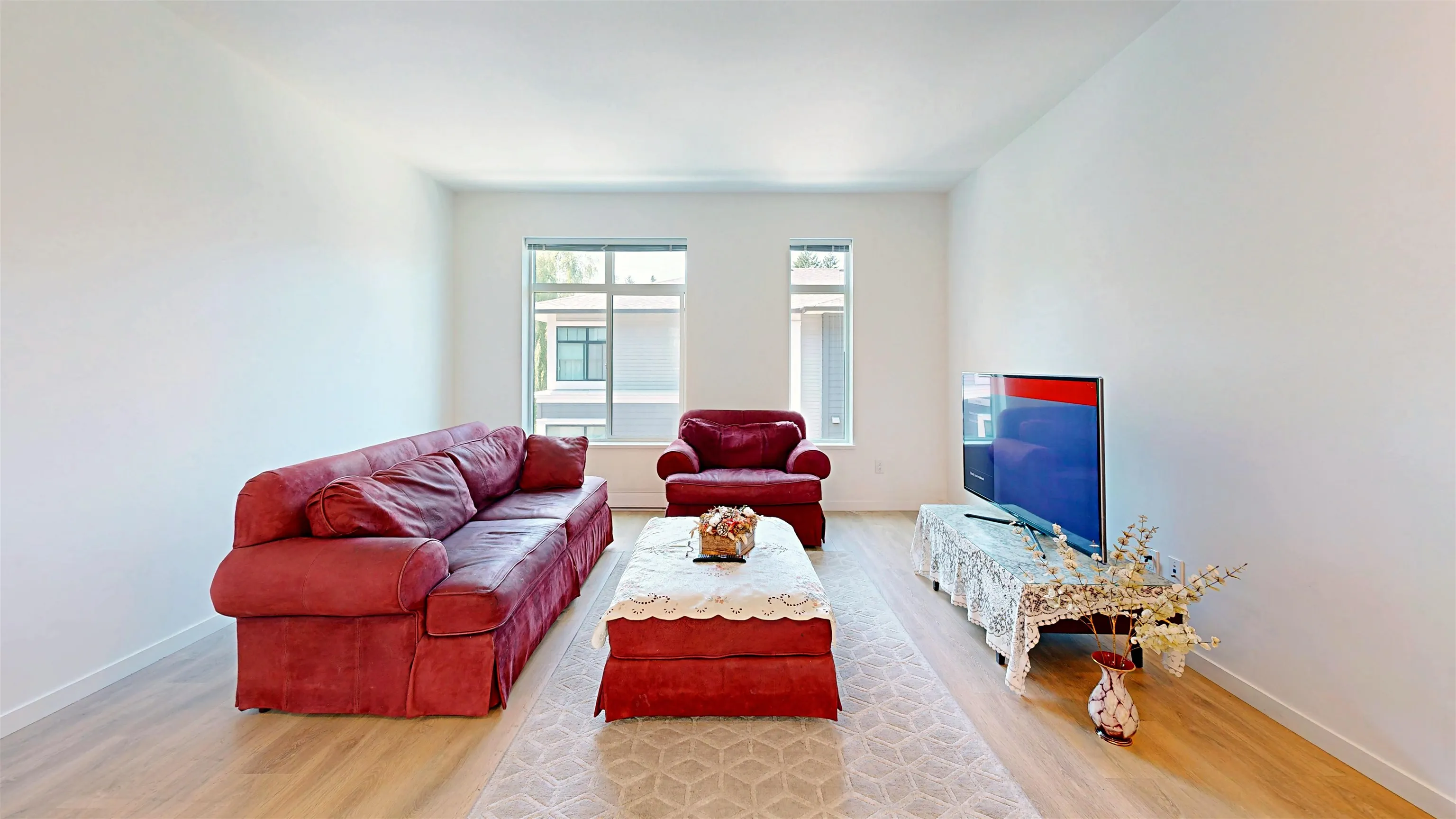 130 15235 Sitka Drive