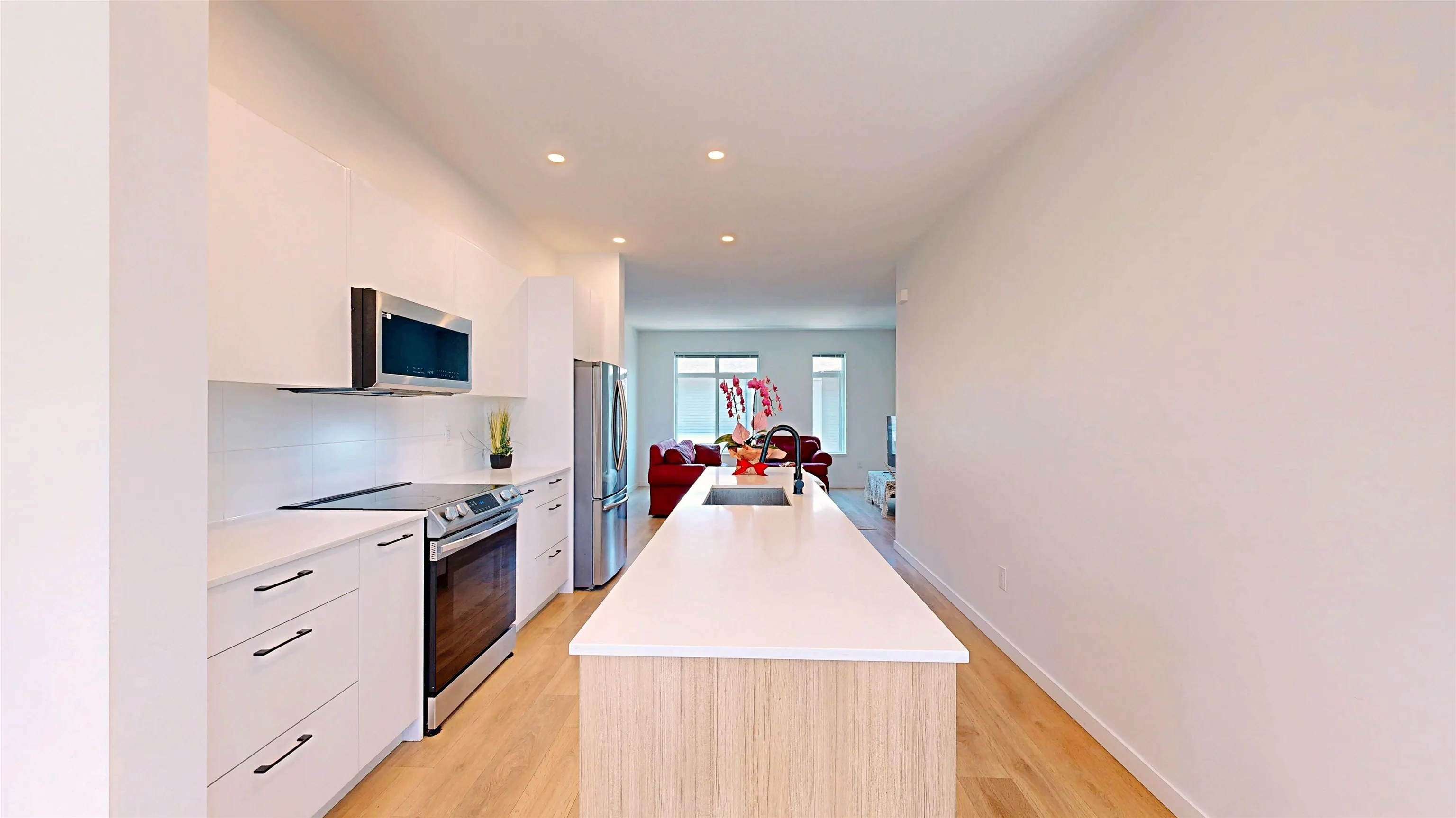 130 15235 Sitka Drive