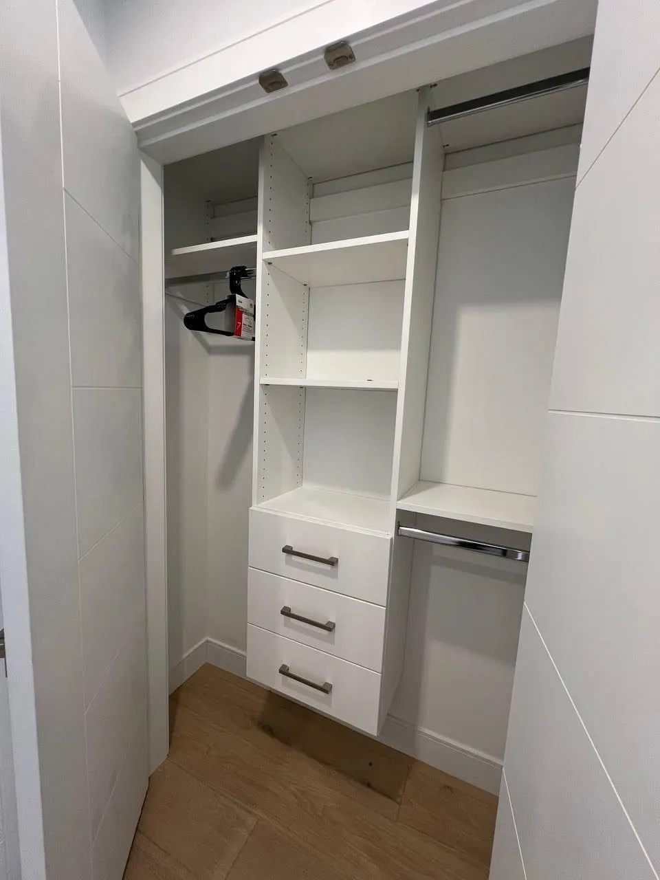 2885 E Georgia Street