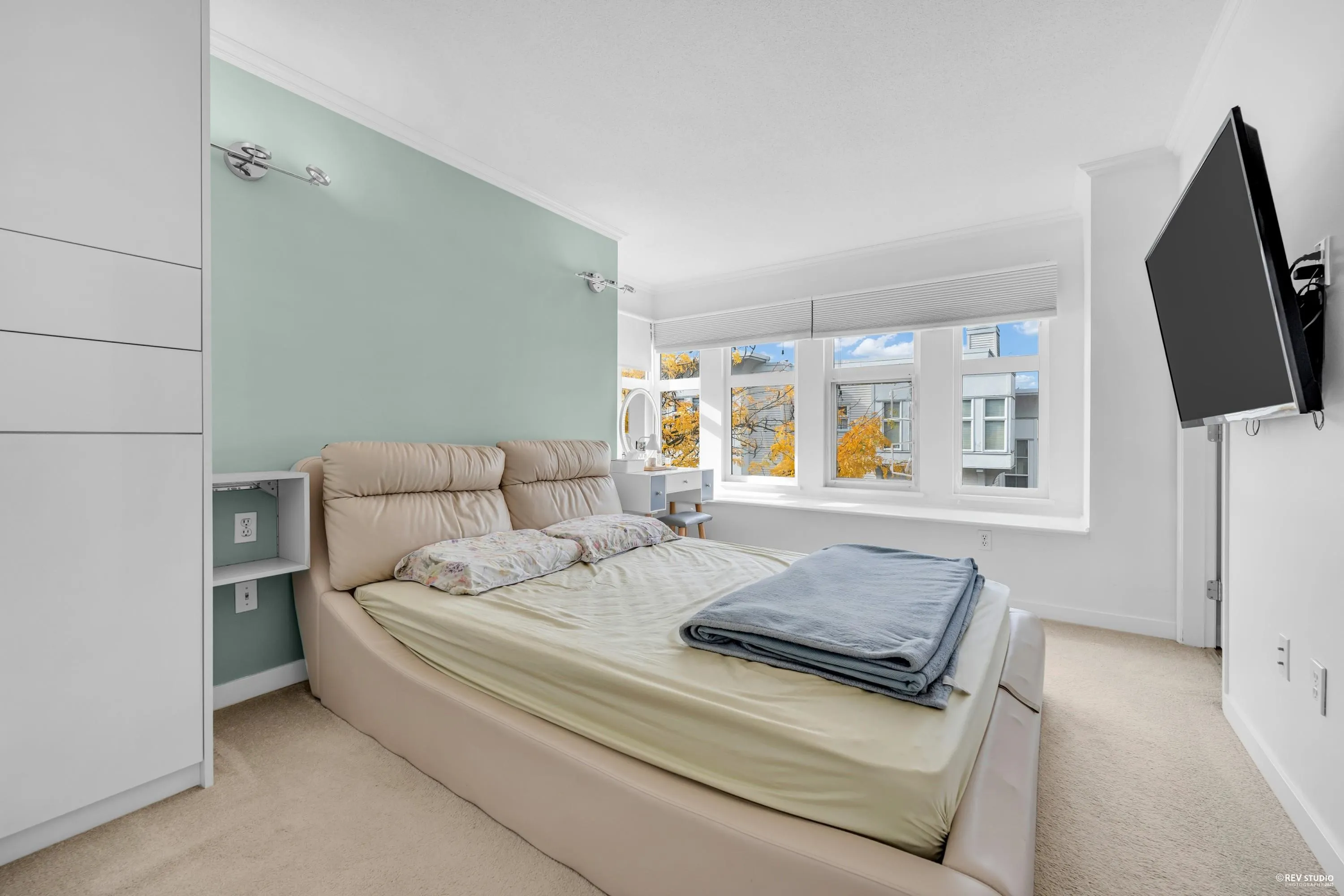 11 12331 Mcneely Drive