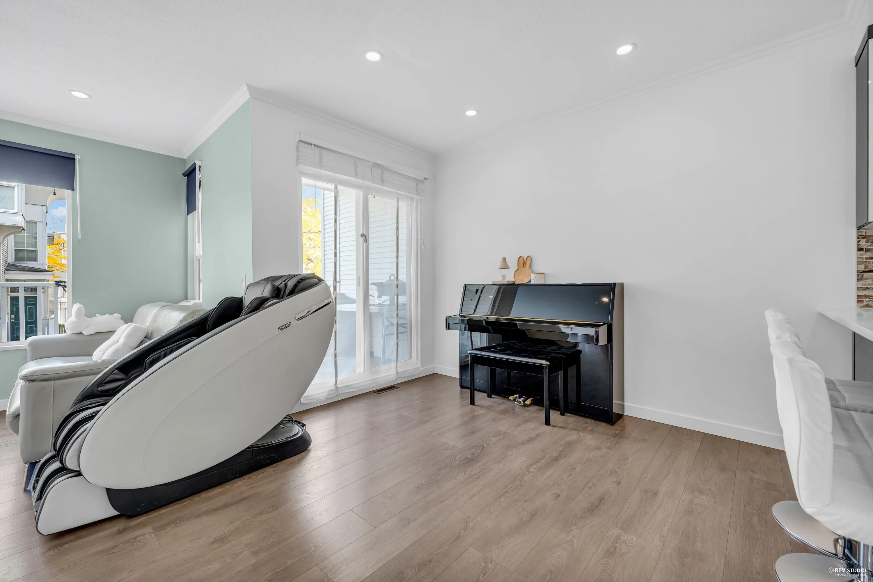 11 12331 Mcneely Drive