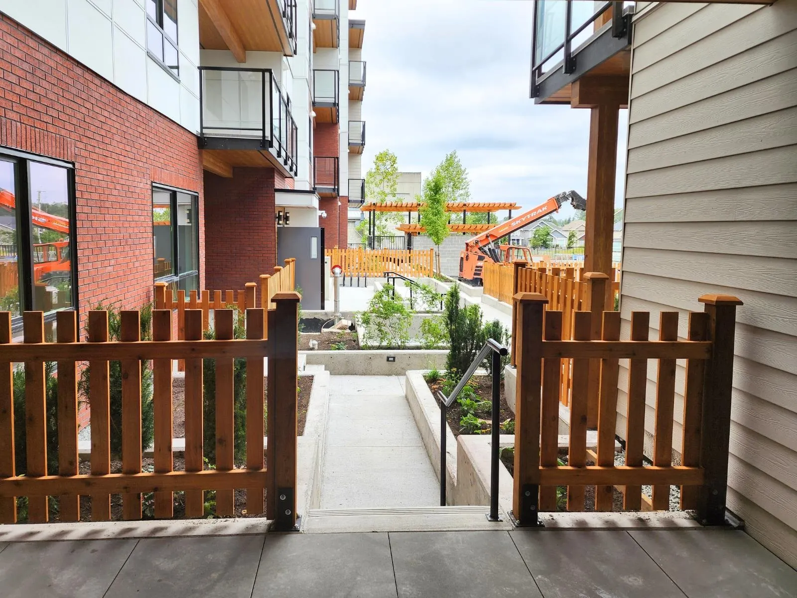 101 20286 72b Avenue