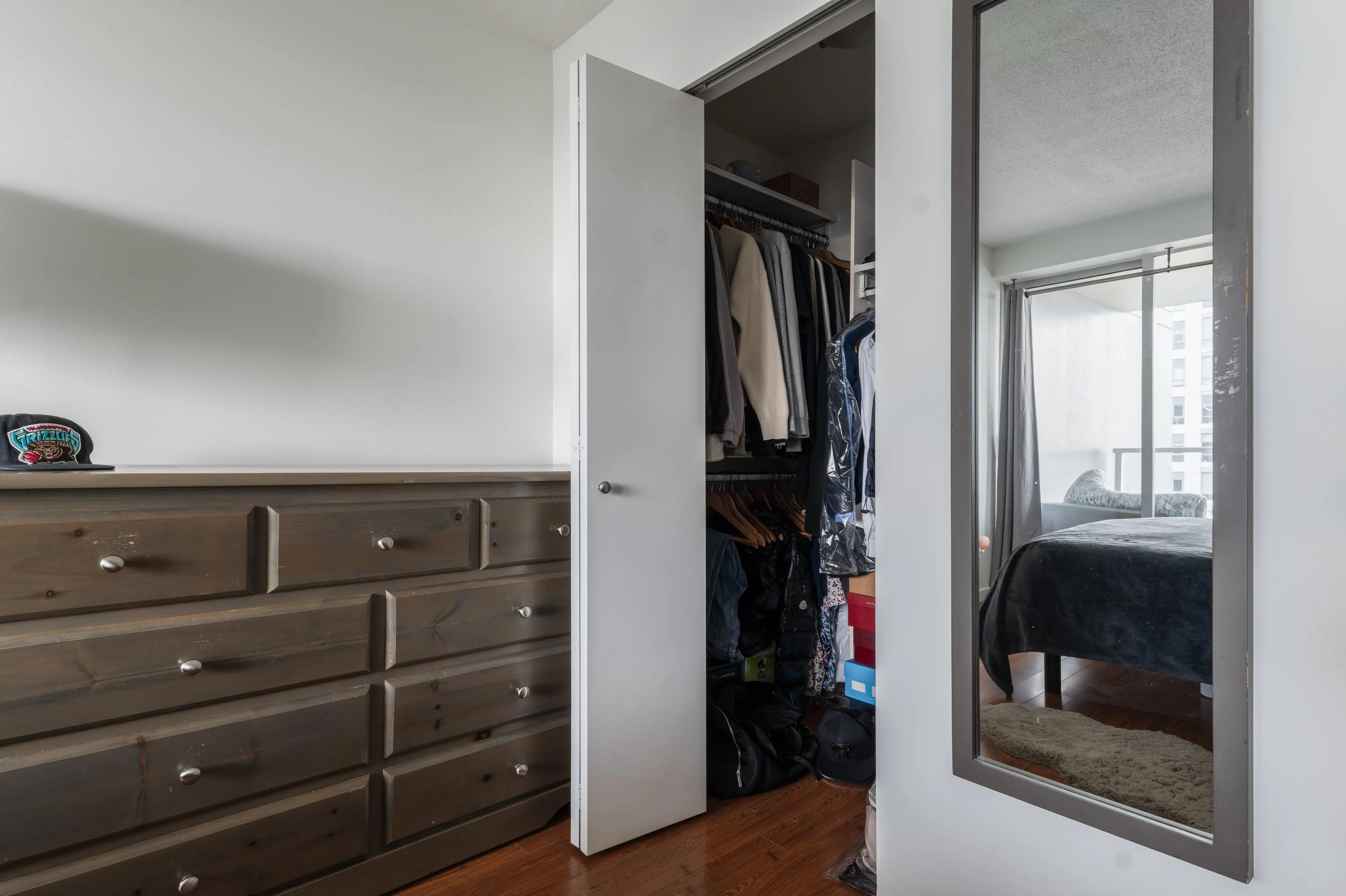 1006 39 Sixth Street