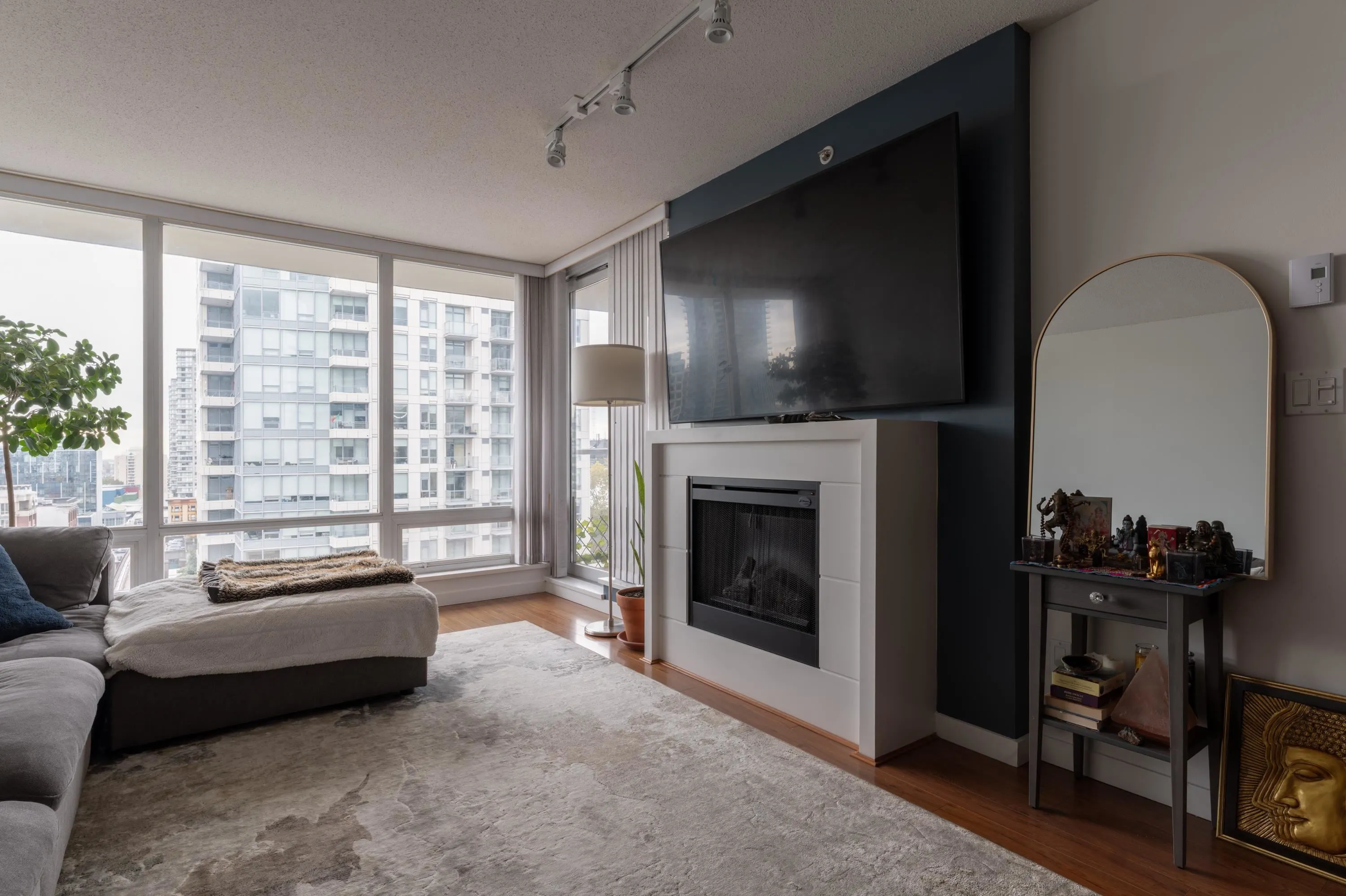 1006 39 Sixth Street