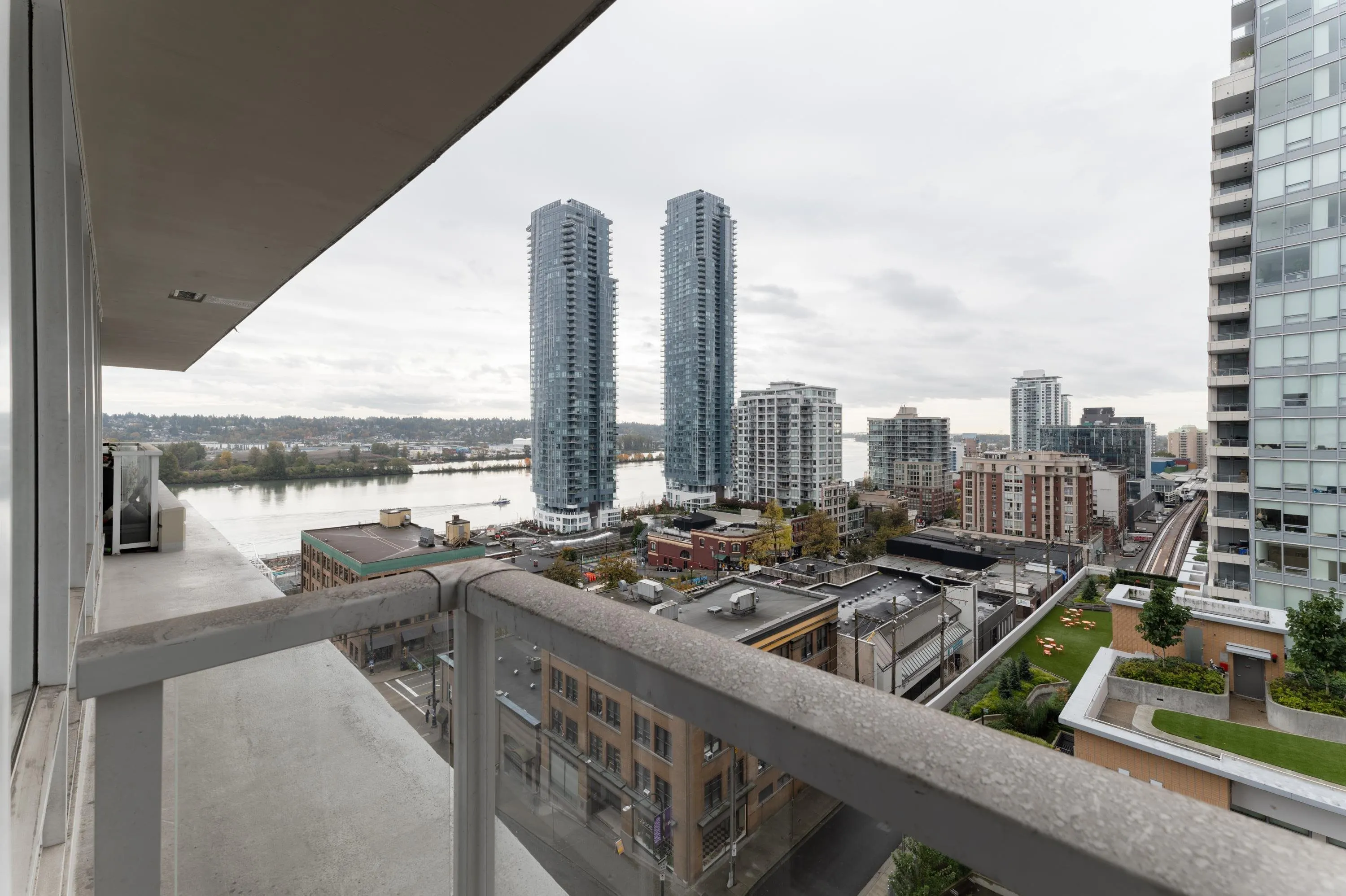 1006 39 Sixth Street