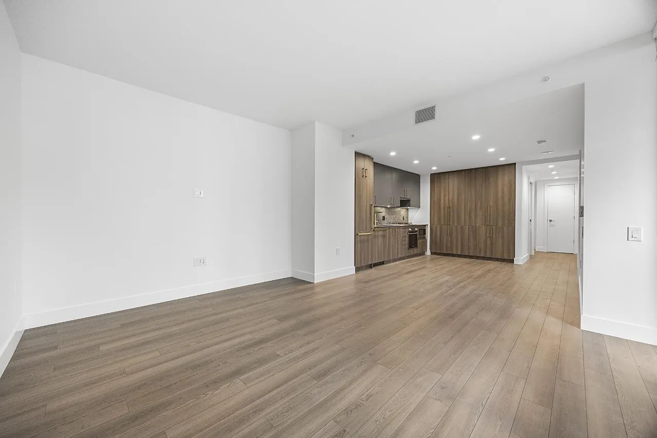 104 2375 Emery Court