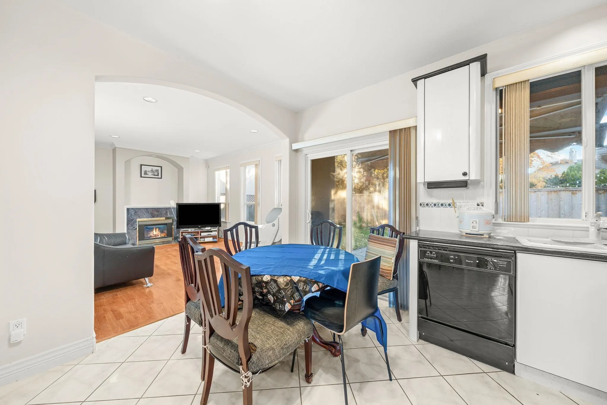 11851 Railway Avenue