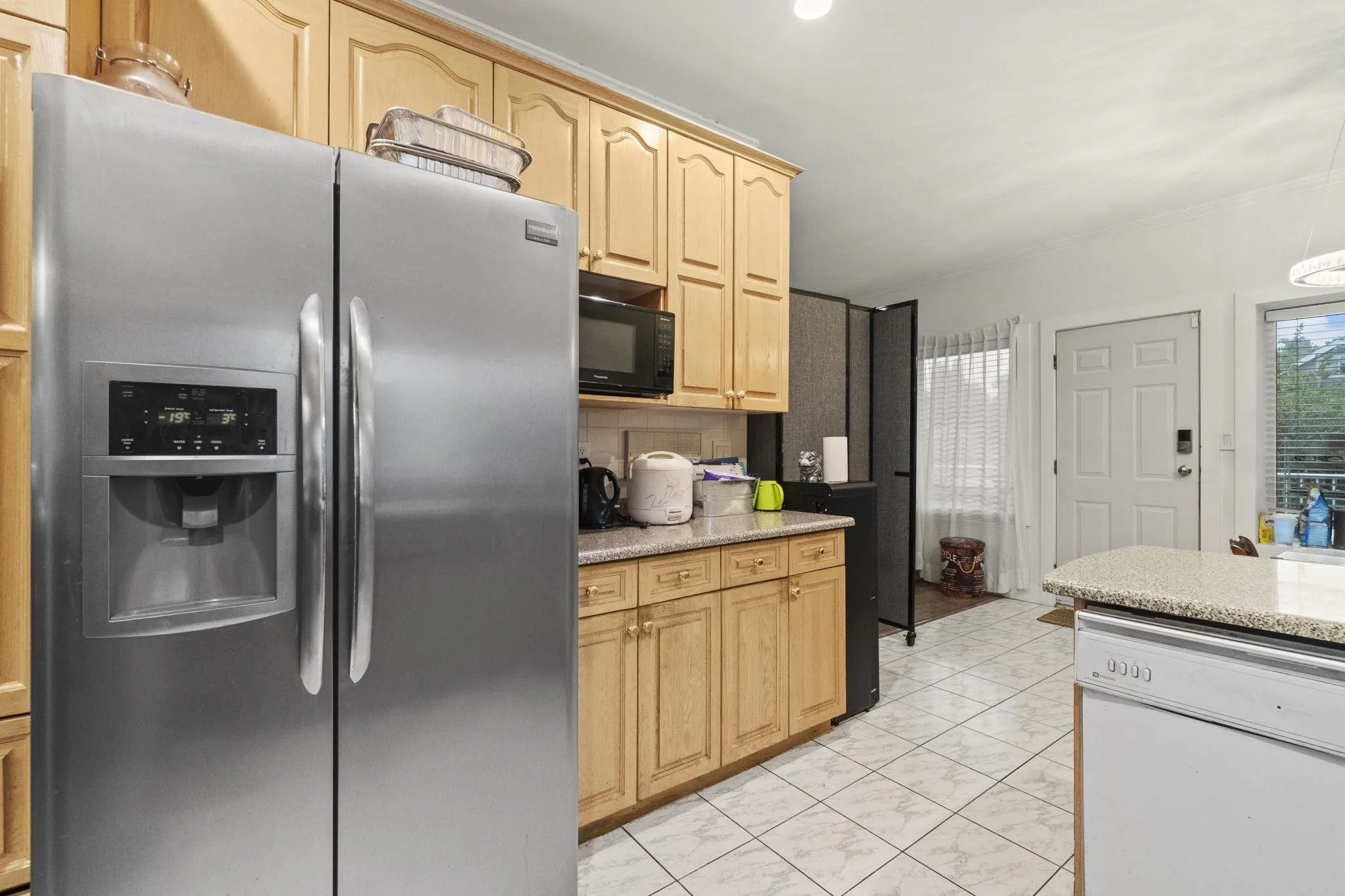 1405 Edinburgh Street