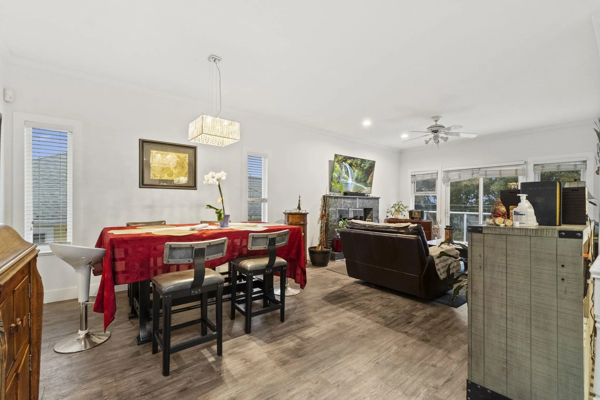 1405 Edinburgh Street