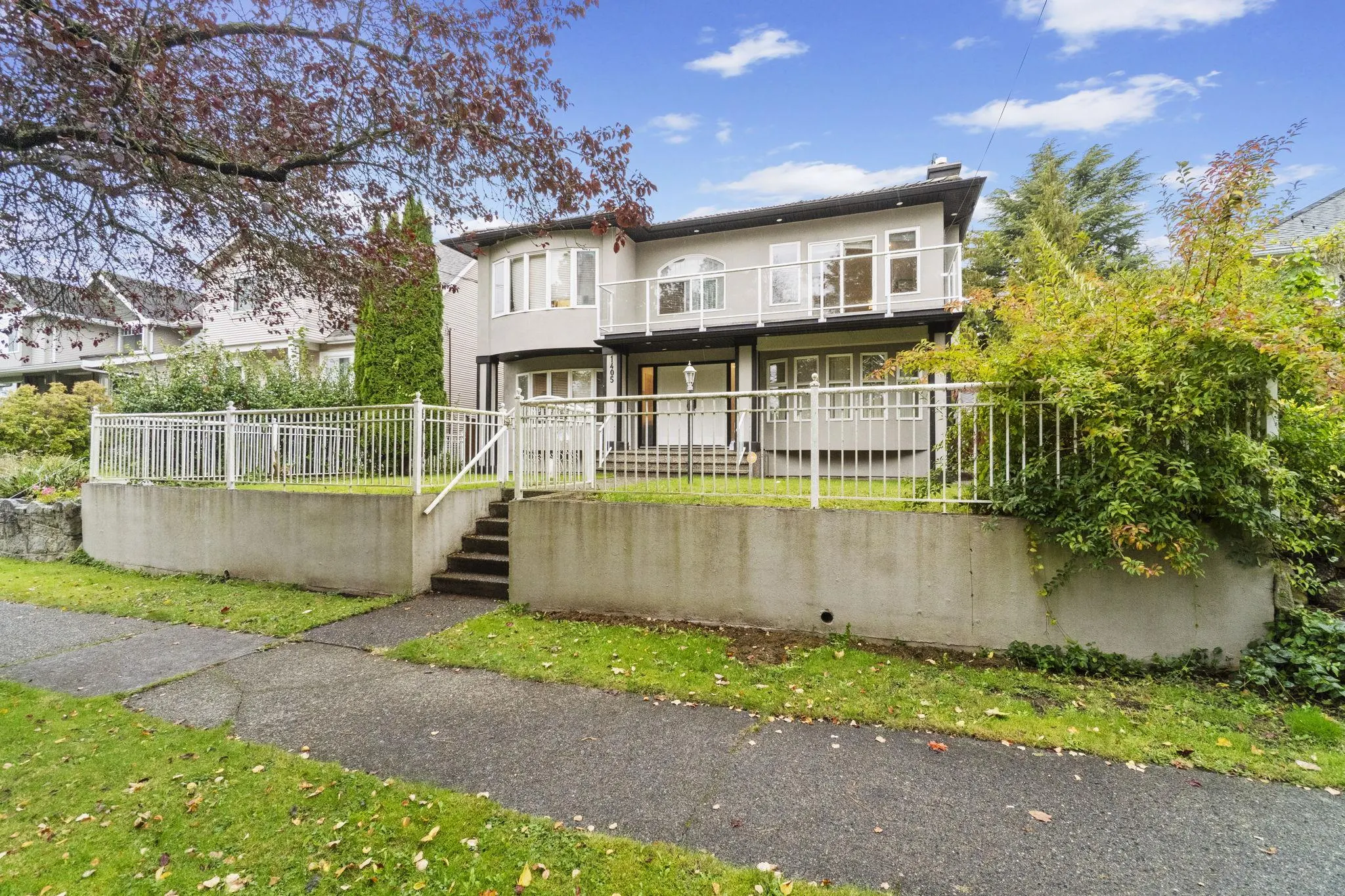 1405 Edinburgh Street