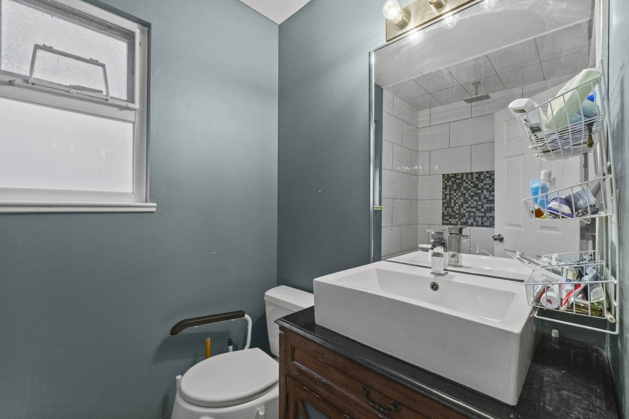 1405 Edinburgh Street