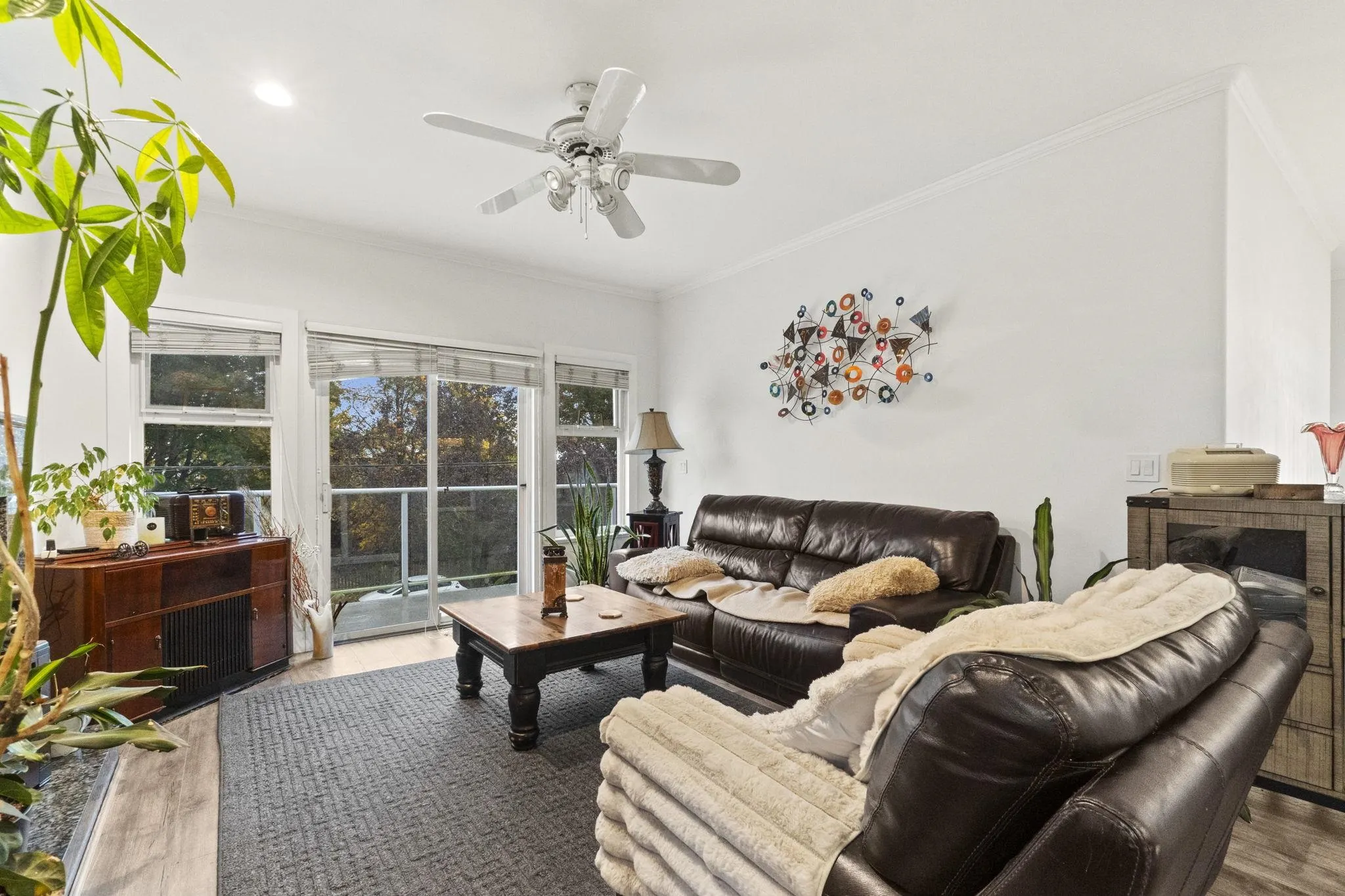 1405 Edinburgh Street