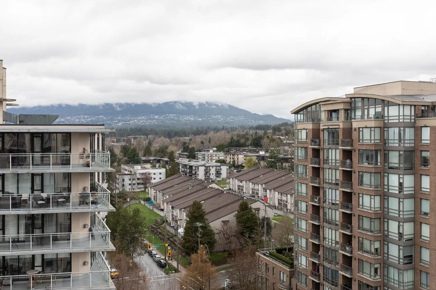 1406 155 W 1st Street