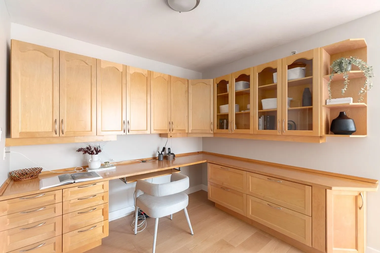 1406 155 W 1st Street