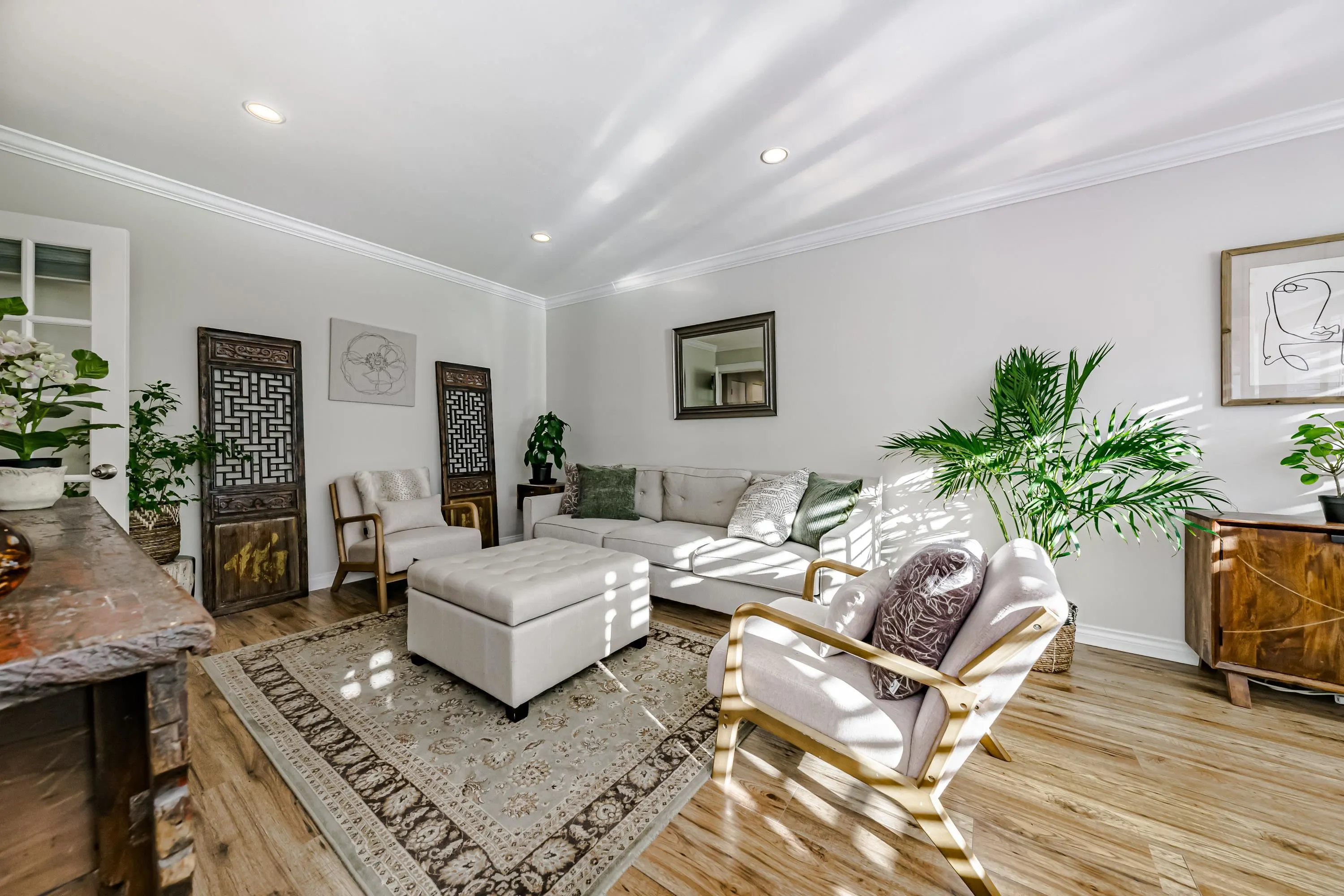 305 2430 Point Grey Road