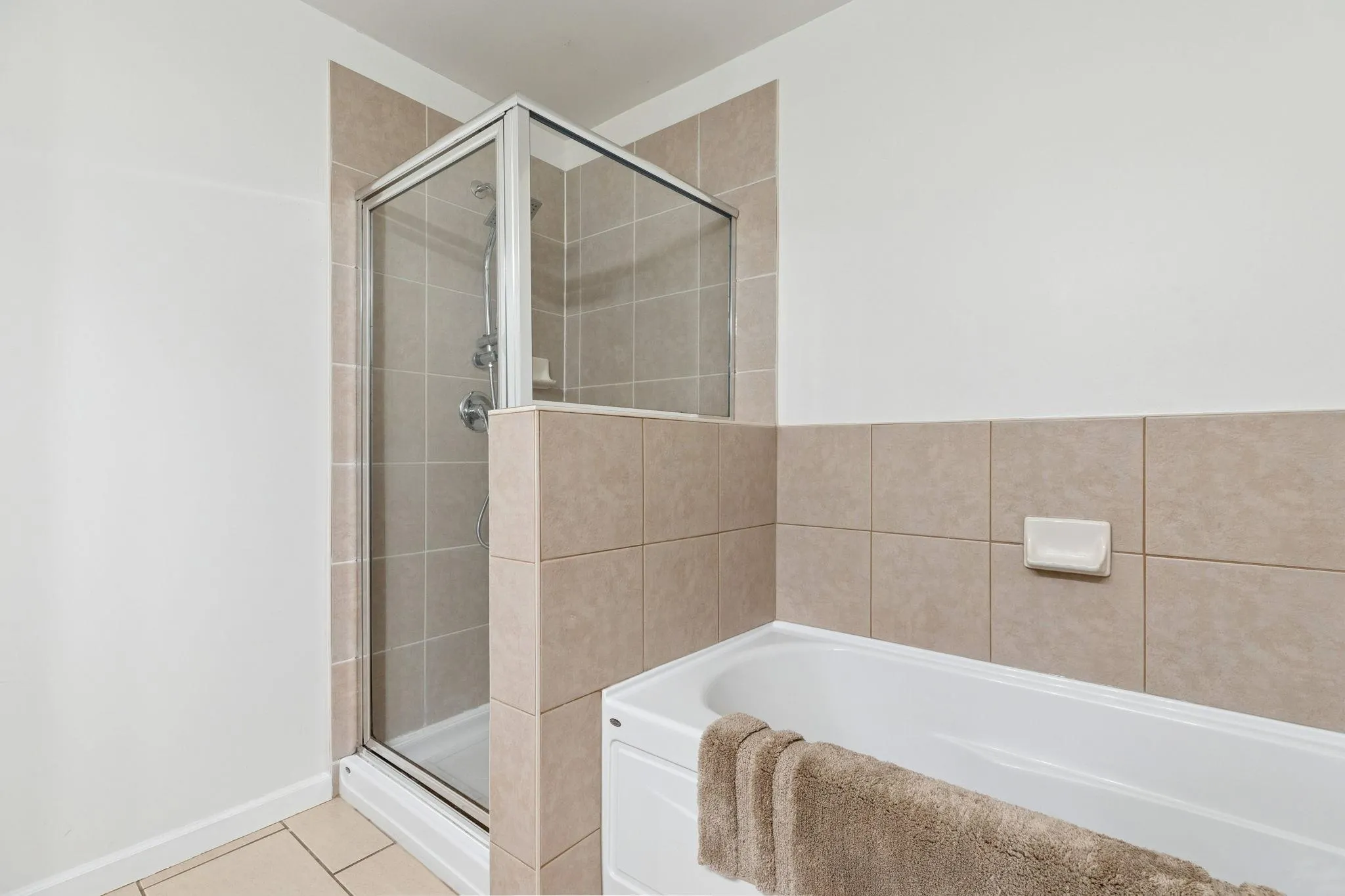 219 100 Capilano Road