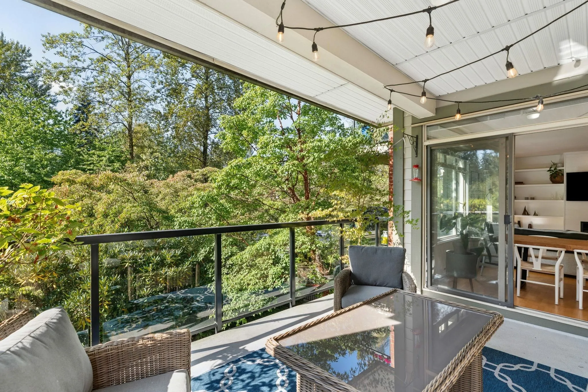 219 100 Capilano Road