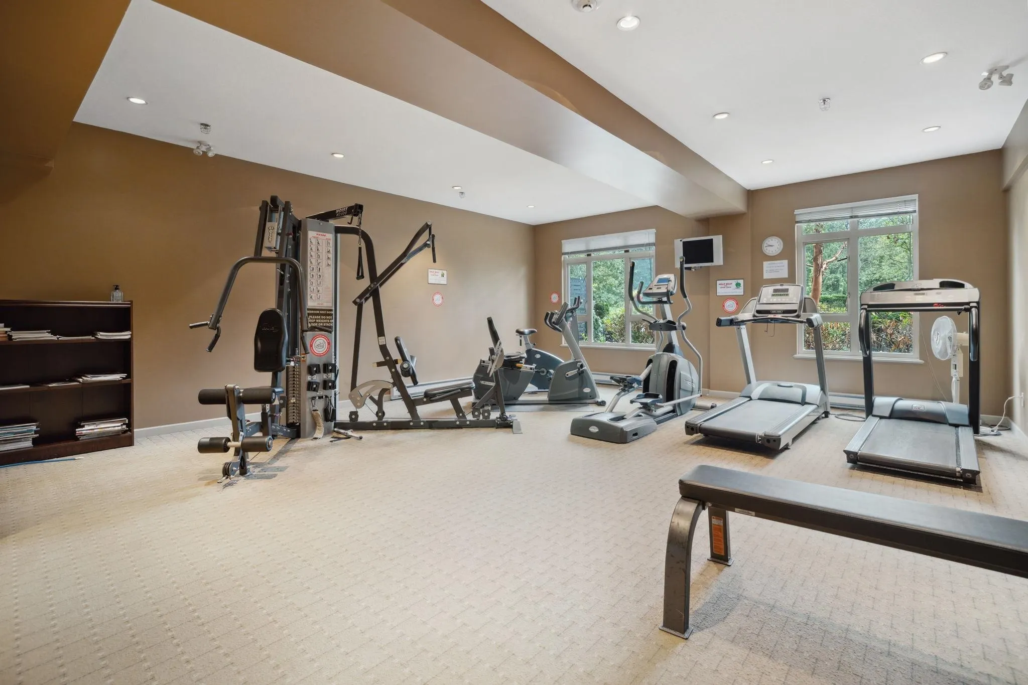 219 100 Capilano Road