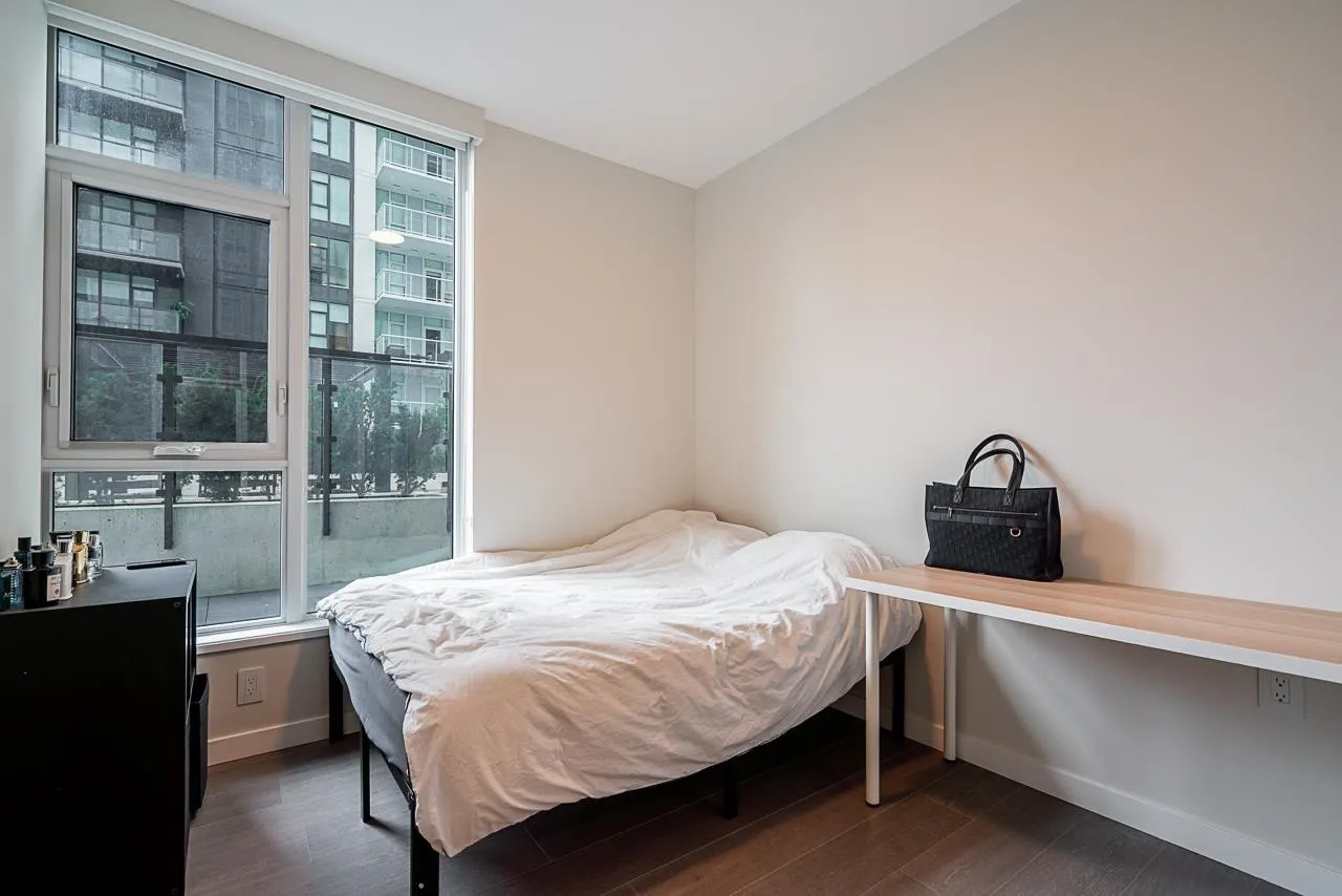 610 2108 Gilmore Avenue