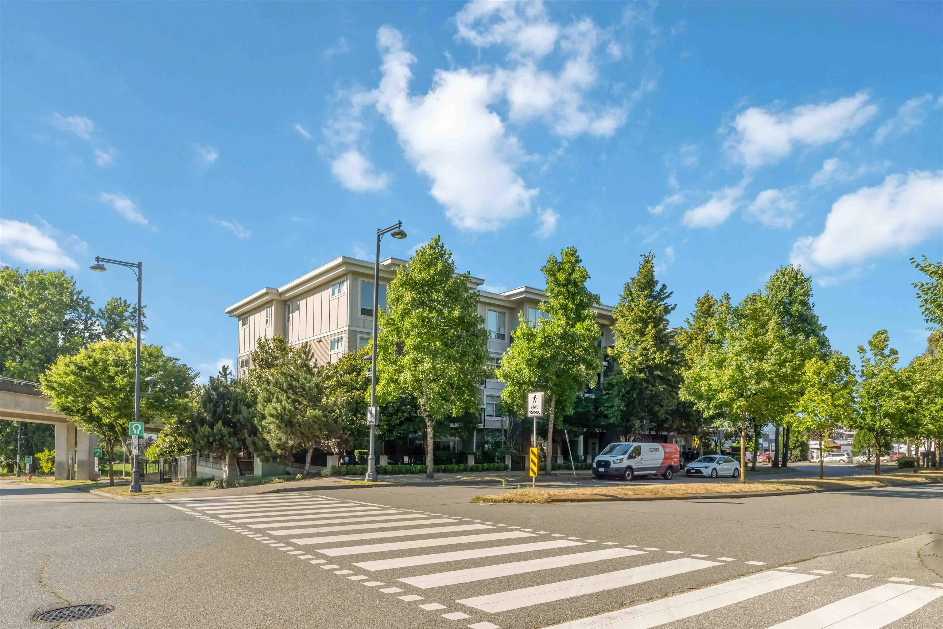 216 13555 Gateway Drive