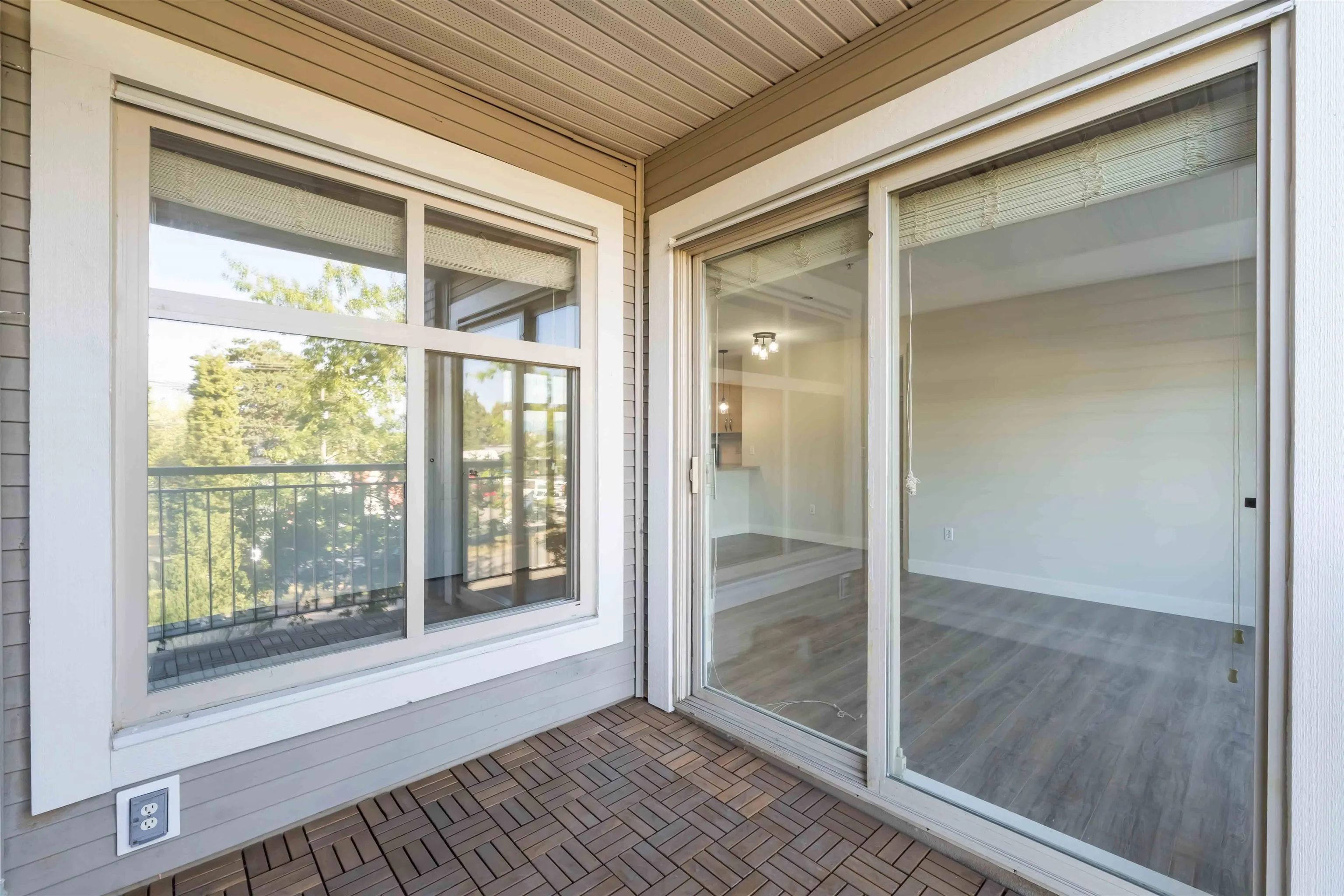 216 13555 Gateway Drive