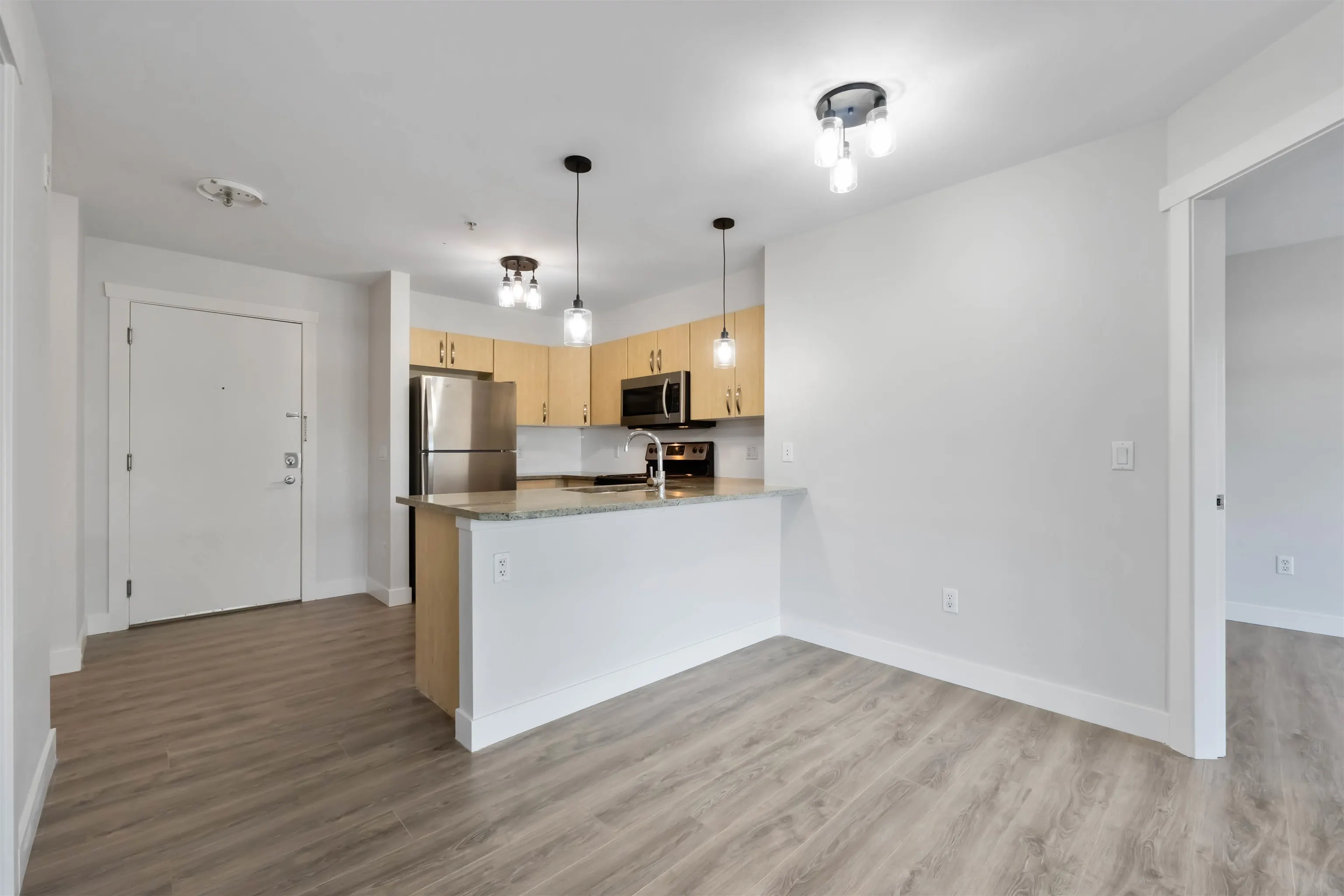 216 13555 Gateway Drive