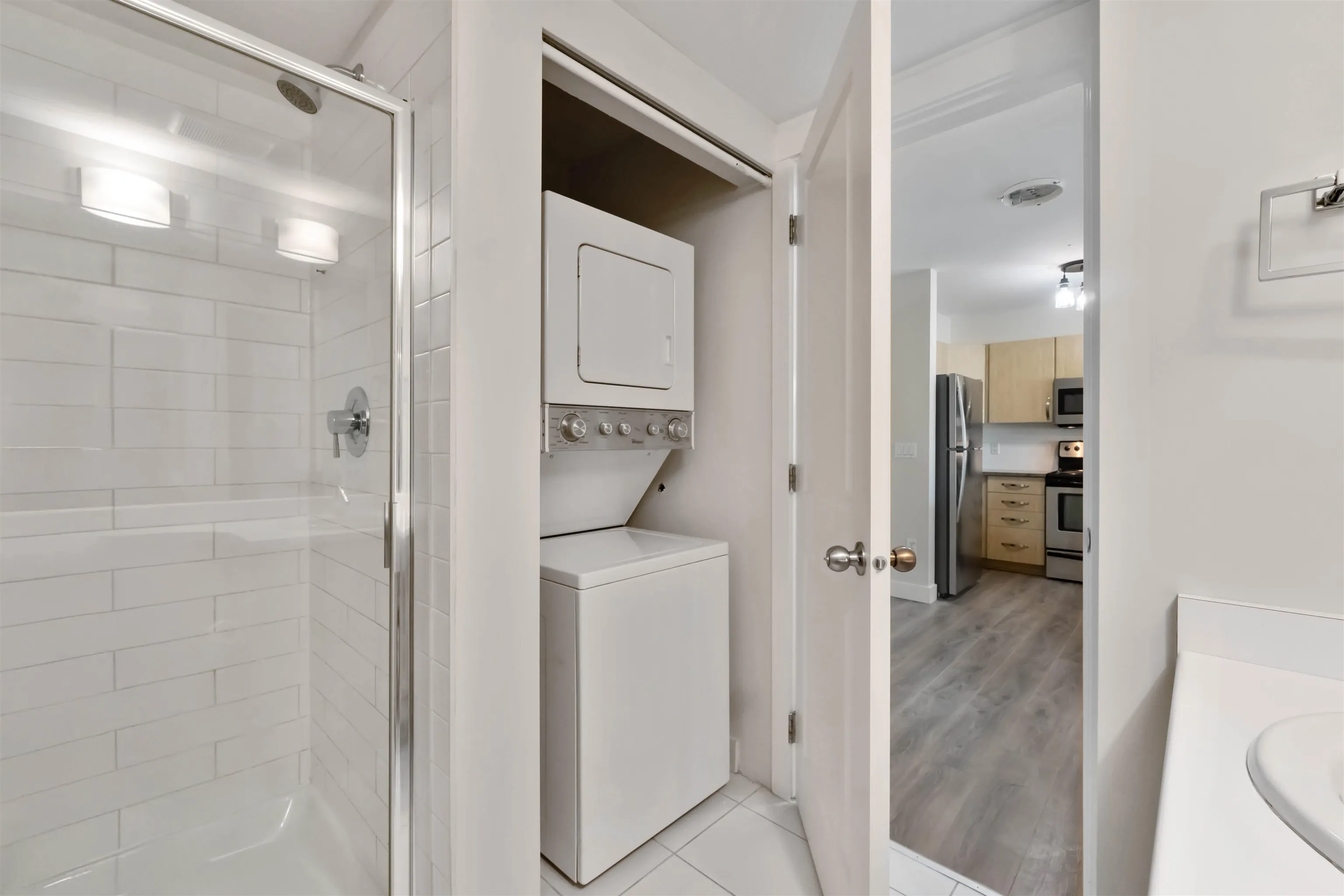 216 13555 Gateway Drive