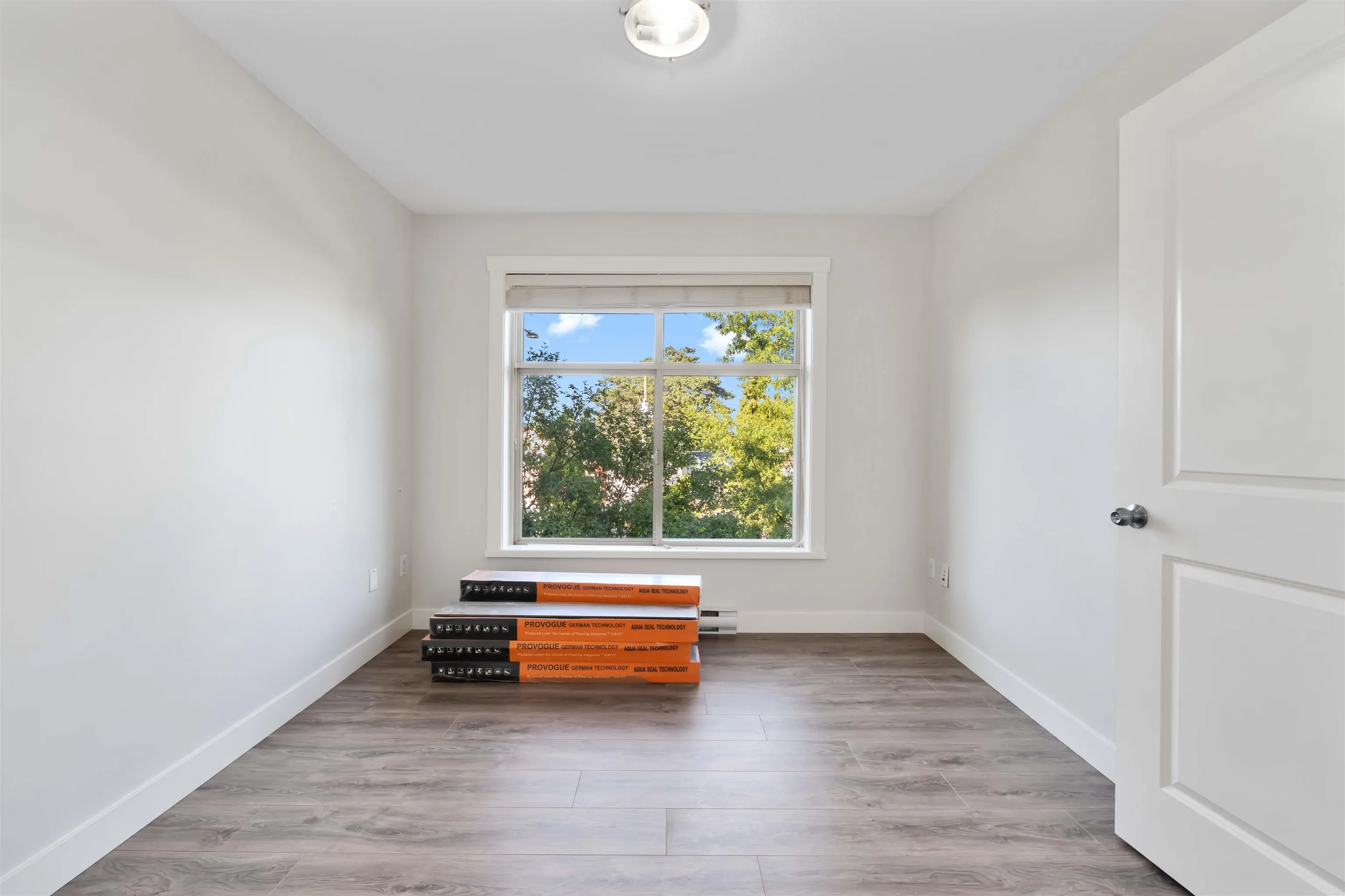 216 13555 Gateway Drive