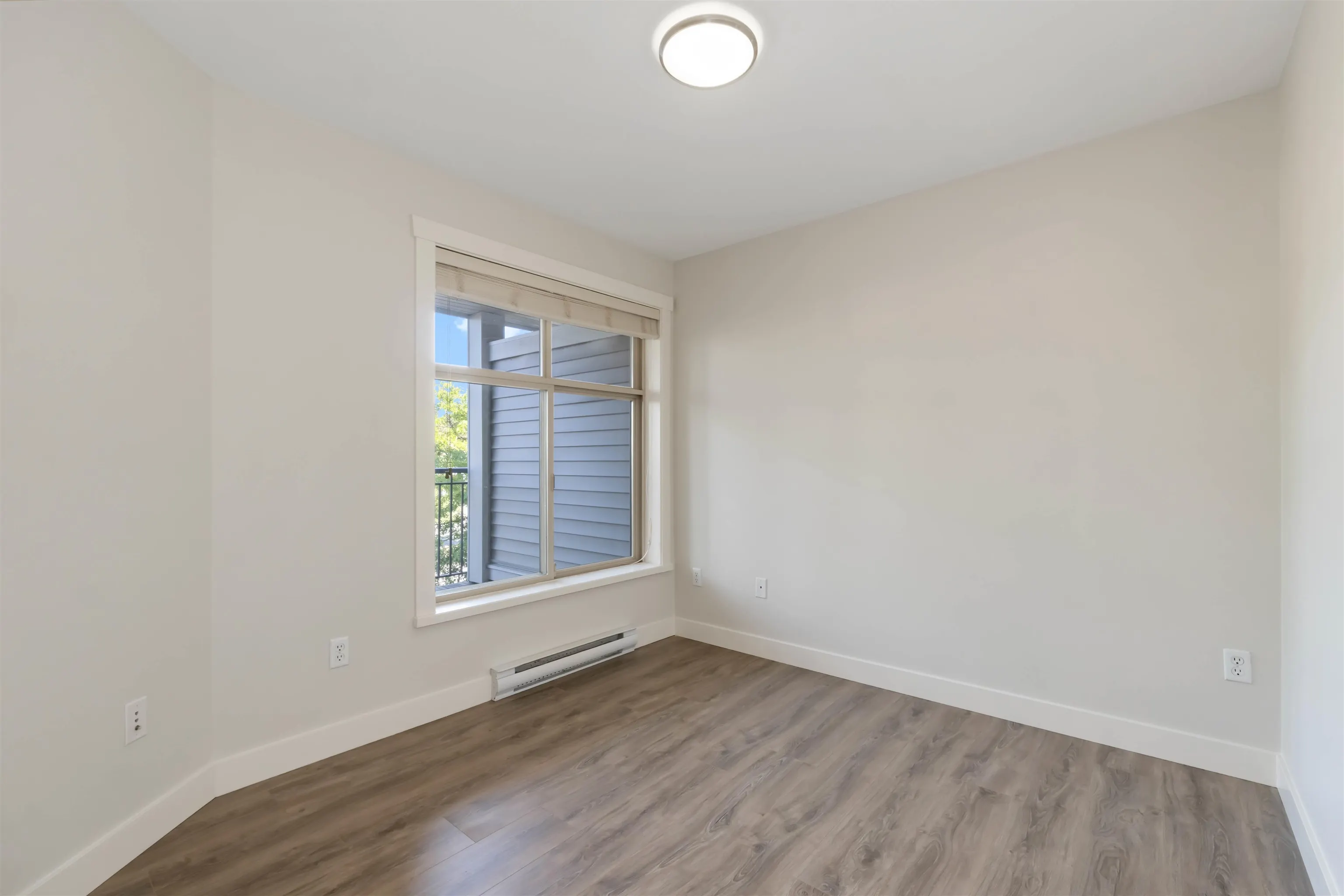 216 13555 Gateway Drive