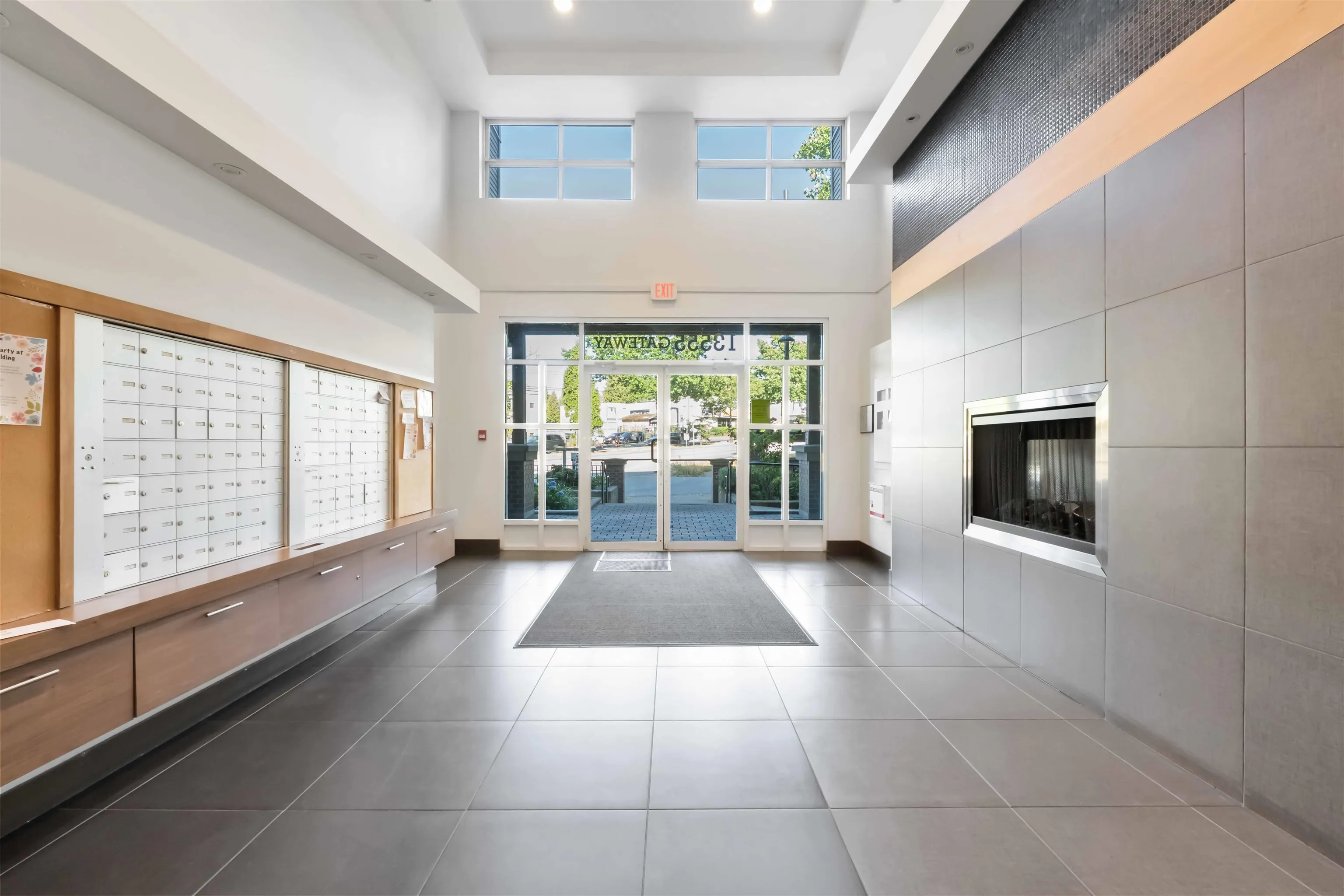 216 13555 Gateway Drive