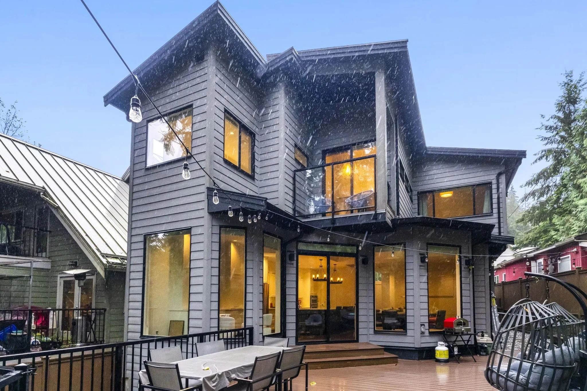 22 3295 Sunnyside Road