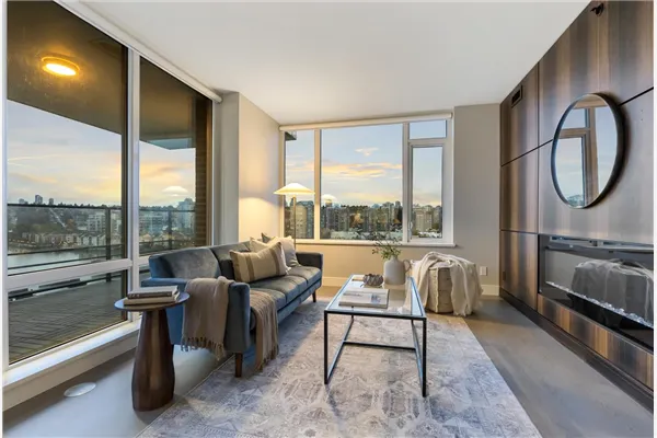 1204 210 Salter Street