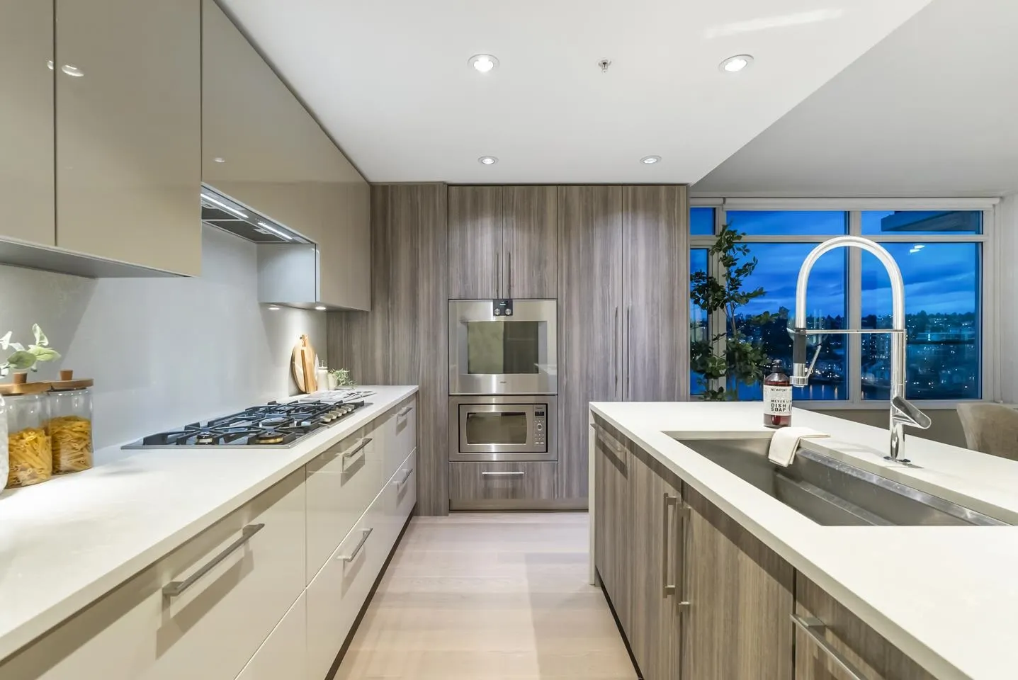 1204 210 Salter Street