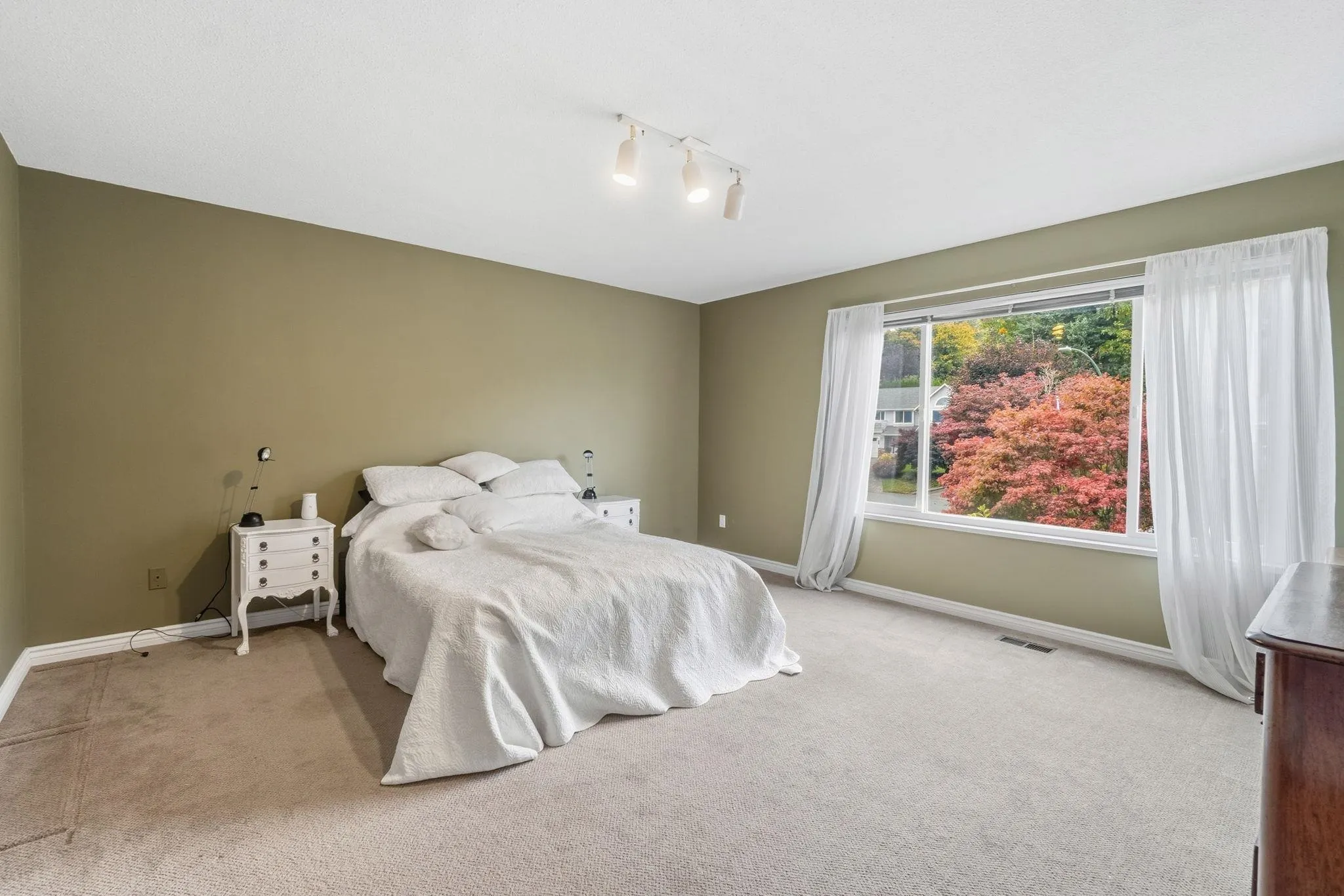 36034 Southridge Place