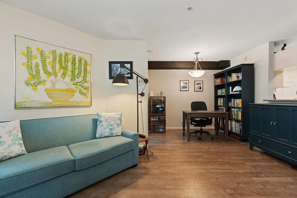 132 5600 Andrews Road