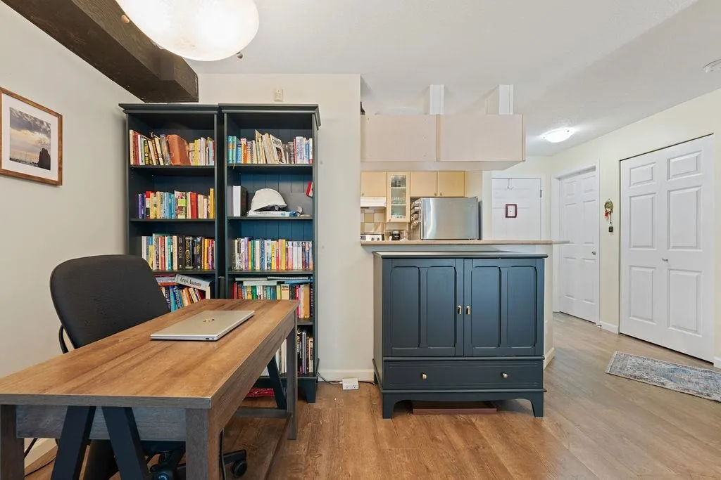 132 5600 Andrews Road