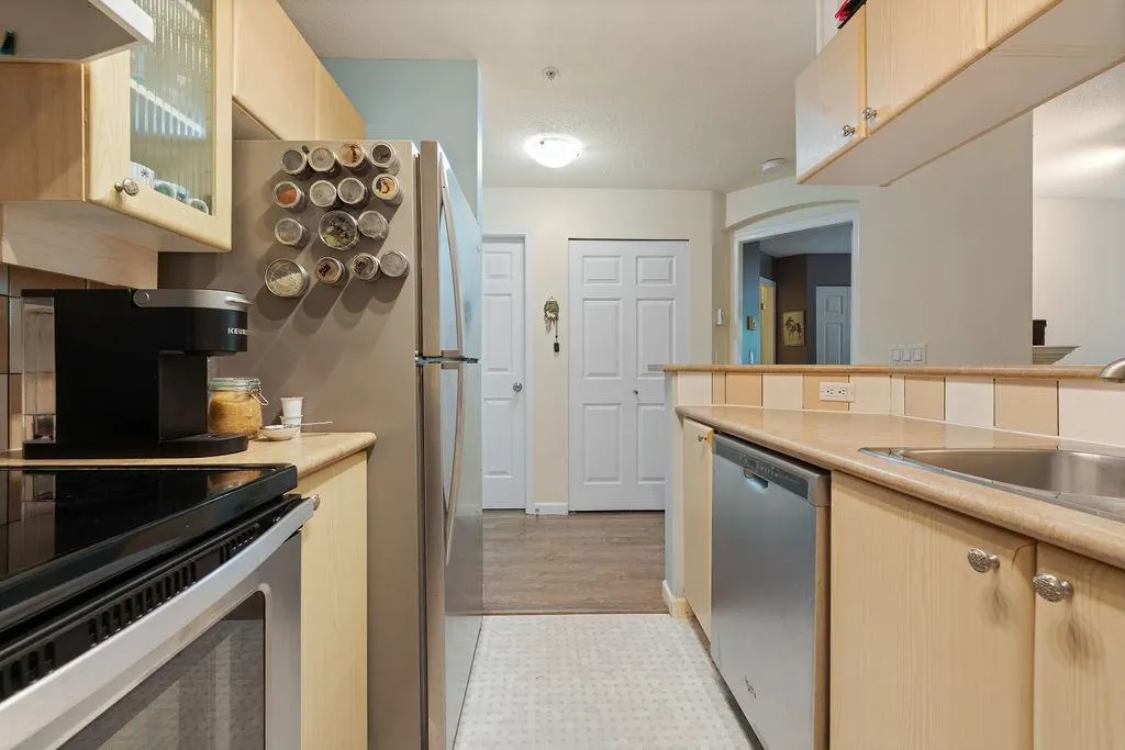 132 5600 Andrews Road