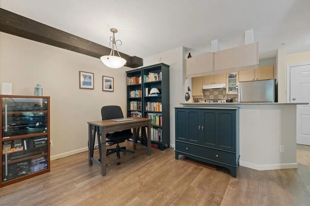 132 5600 Andrews Road