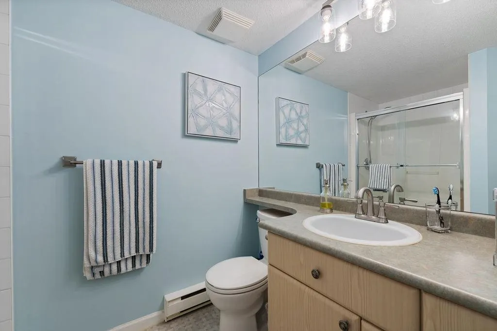 132 5600 Andrews Road