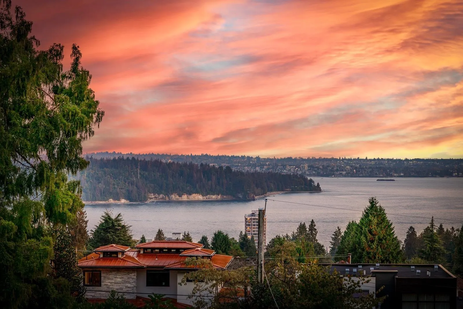 1550 Palmerston Avenue