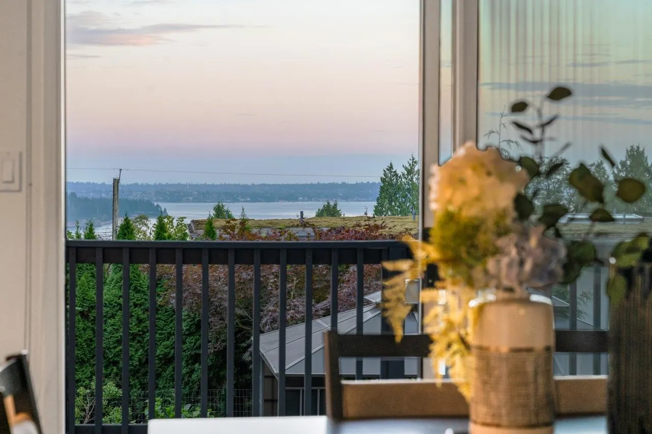 1550 Palmerston Avenue